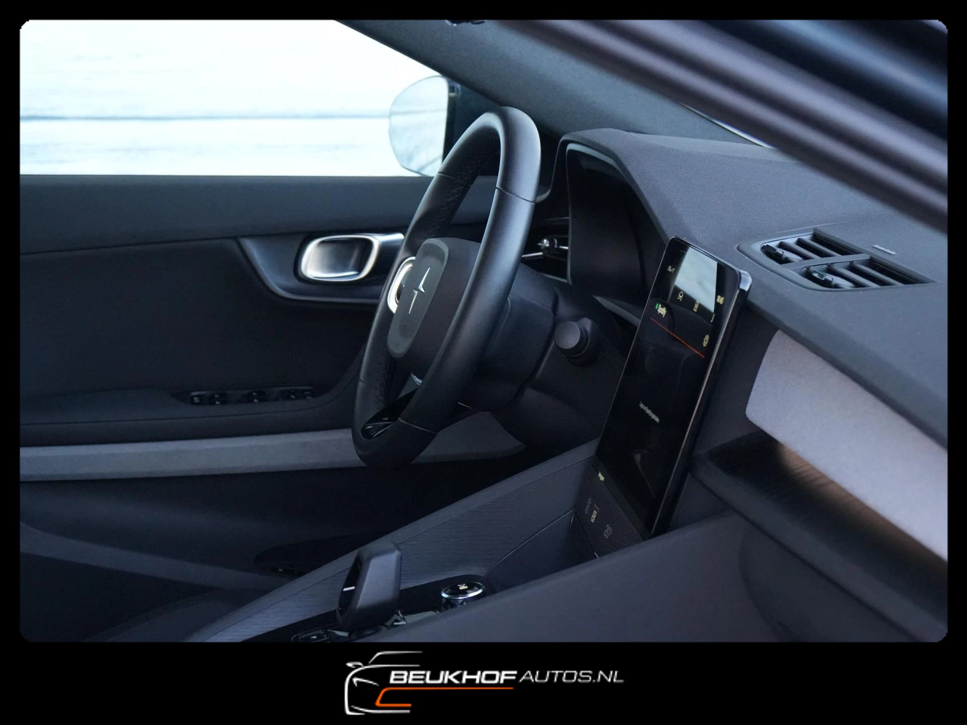 Hoofdafbeelding Polestar 2