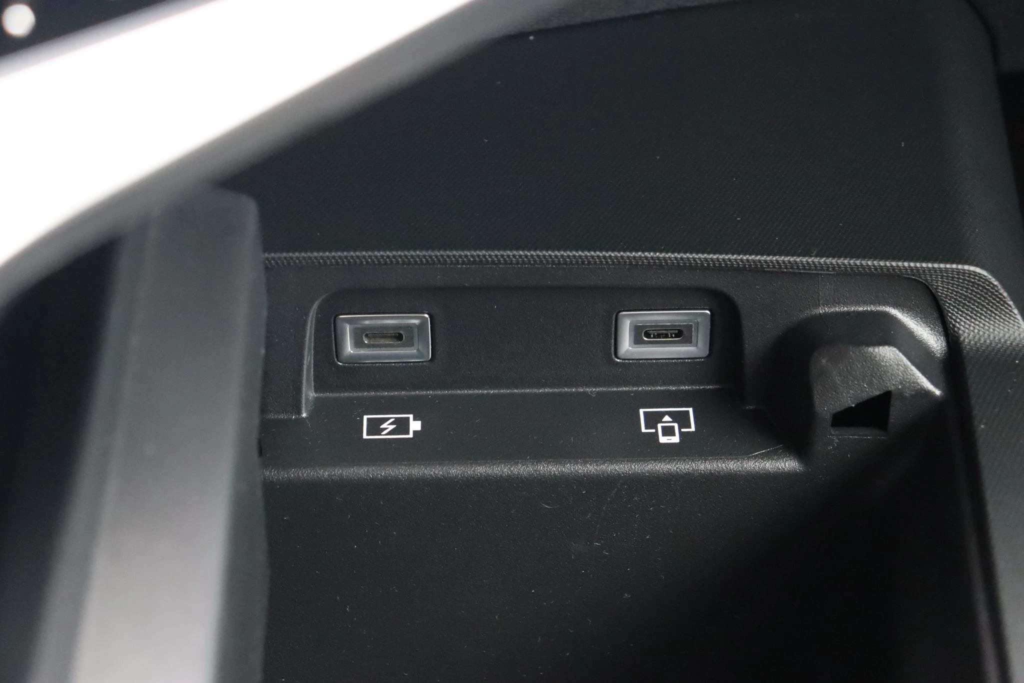 Hoofdafbeelding Peugeot e-3008