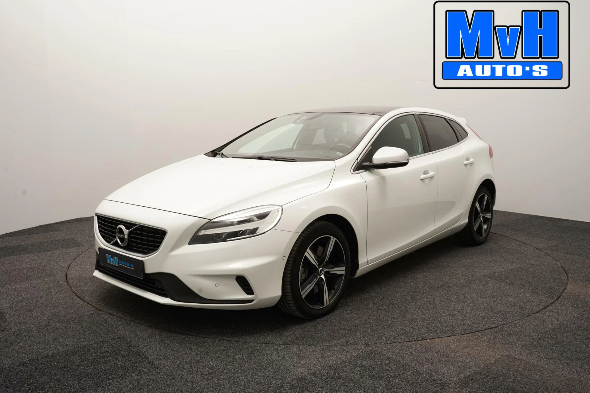 Hoofdafbeelding Volvo V40