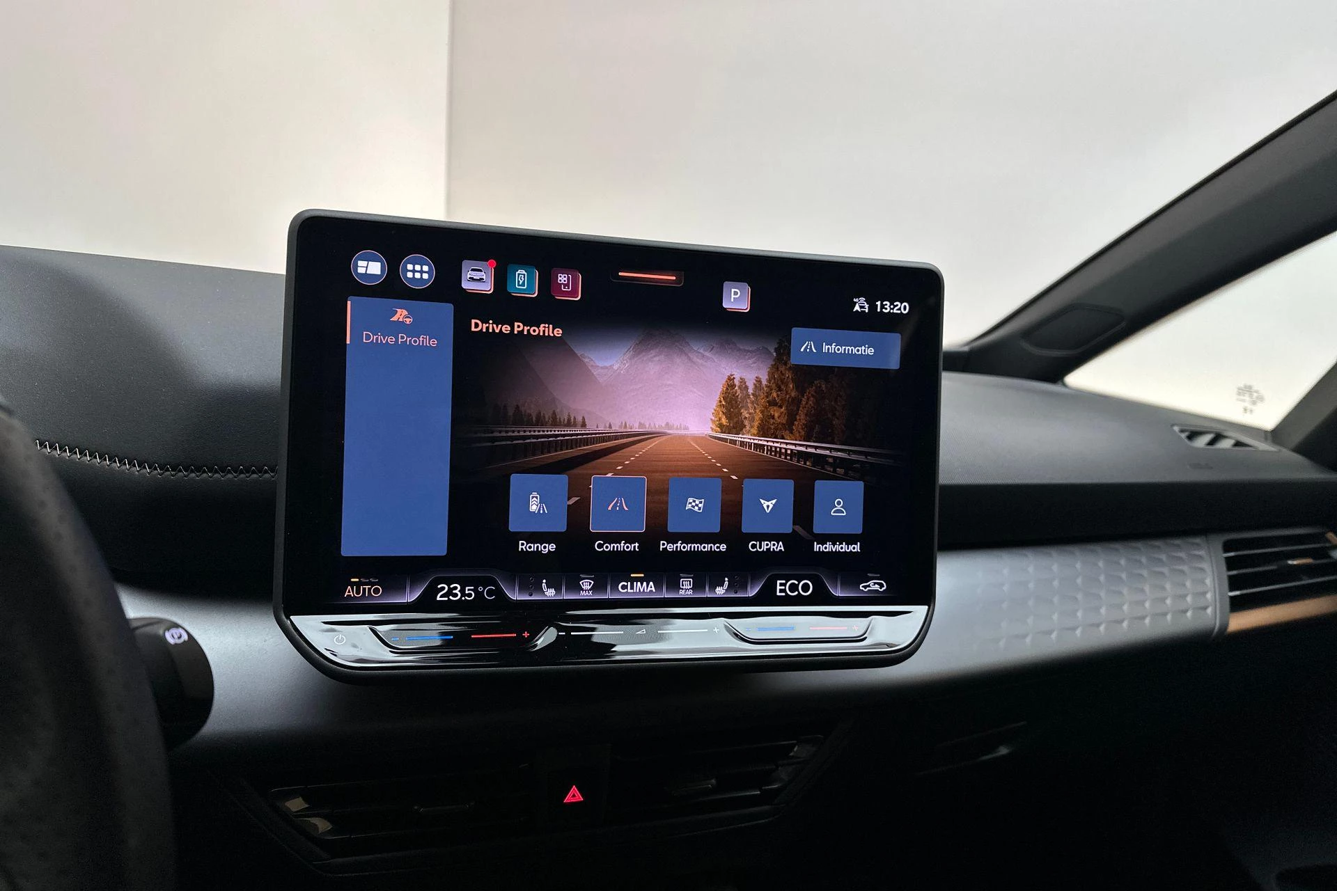 Hoofdafbeelding CUPRA Born