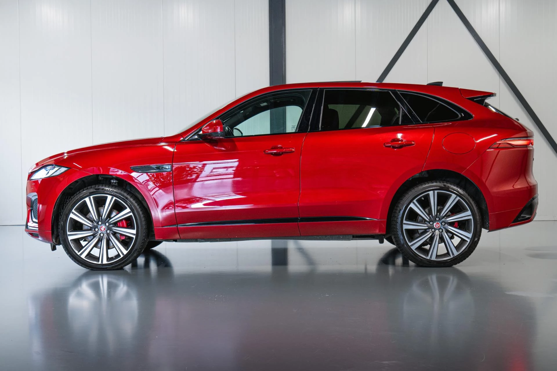 Hoofdafbeelding Jaguar F-PACE