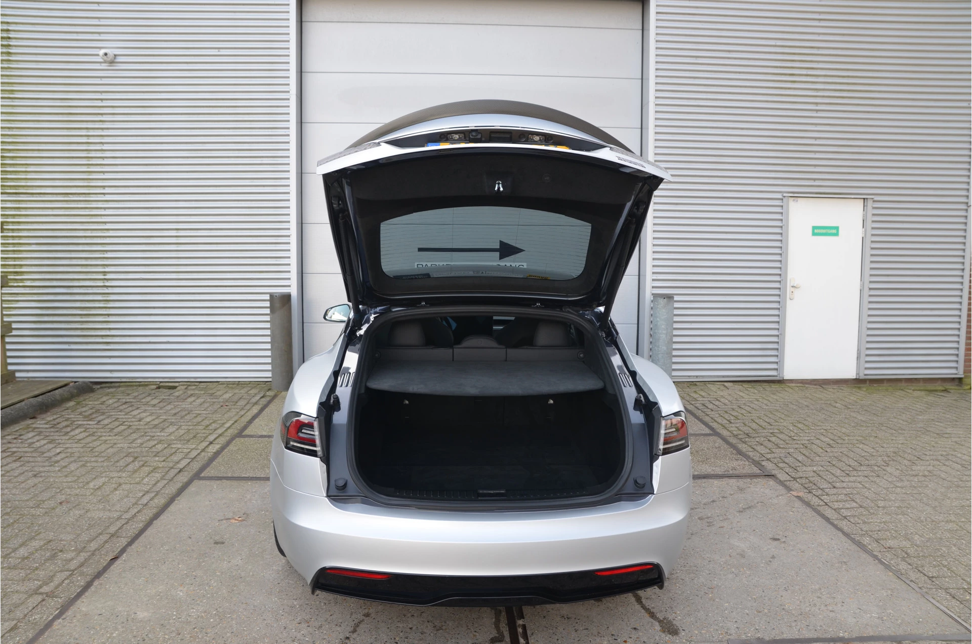 Hoofdafbeelding Tesla Model S