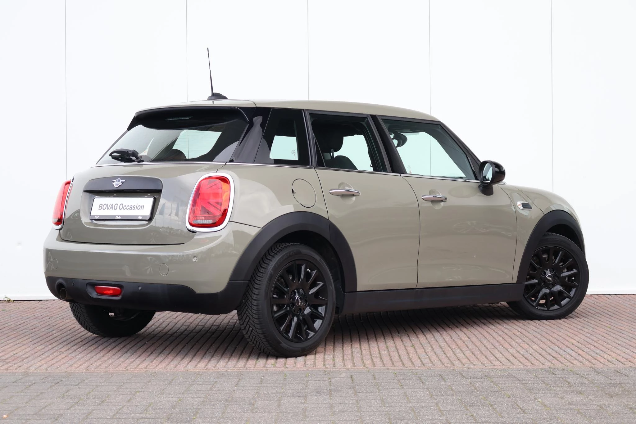 Hoofdafbeelding MINI 5-deurs