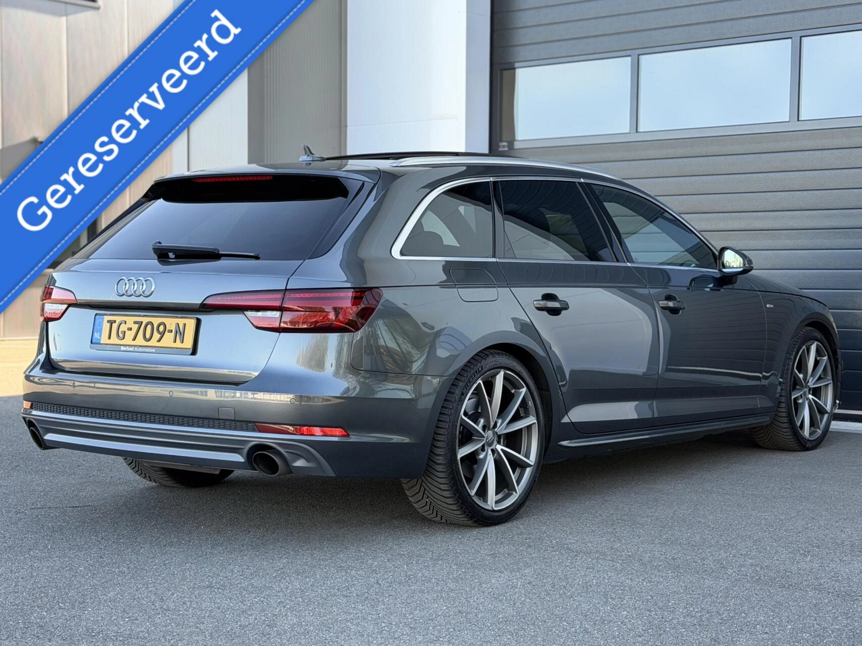 Hoofdafbeelding Audi A4