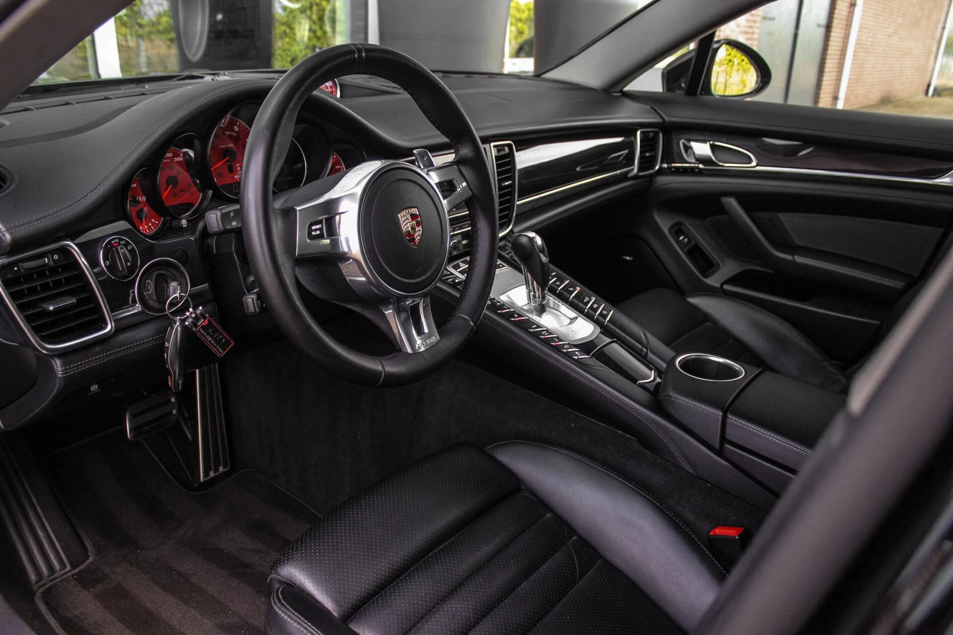Hoofdafbeelding Porsche Panamera