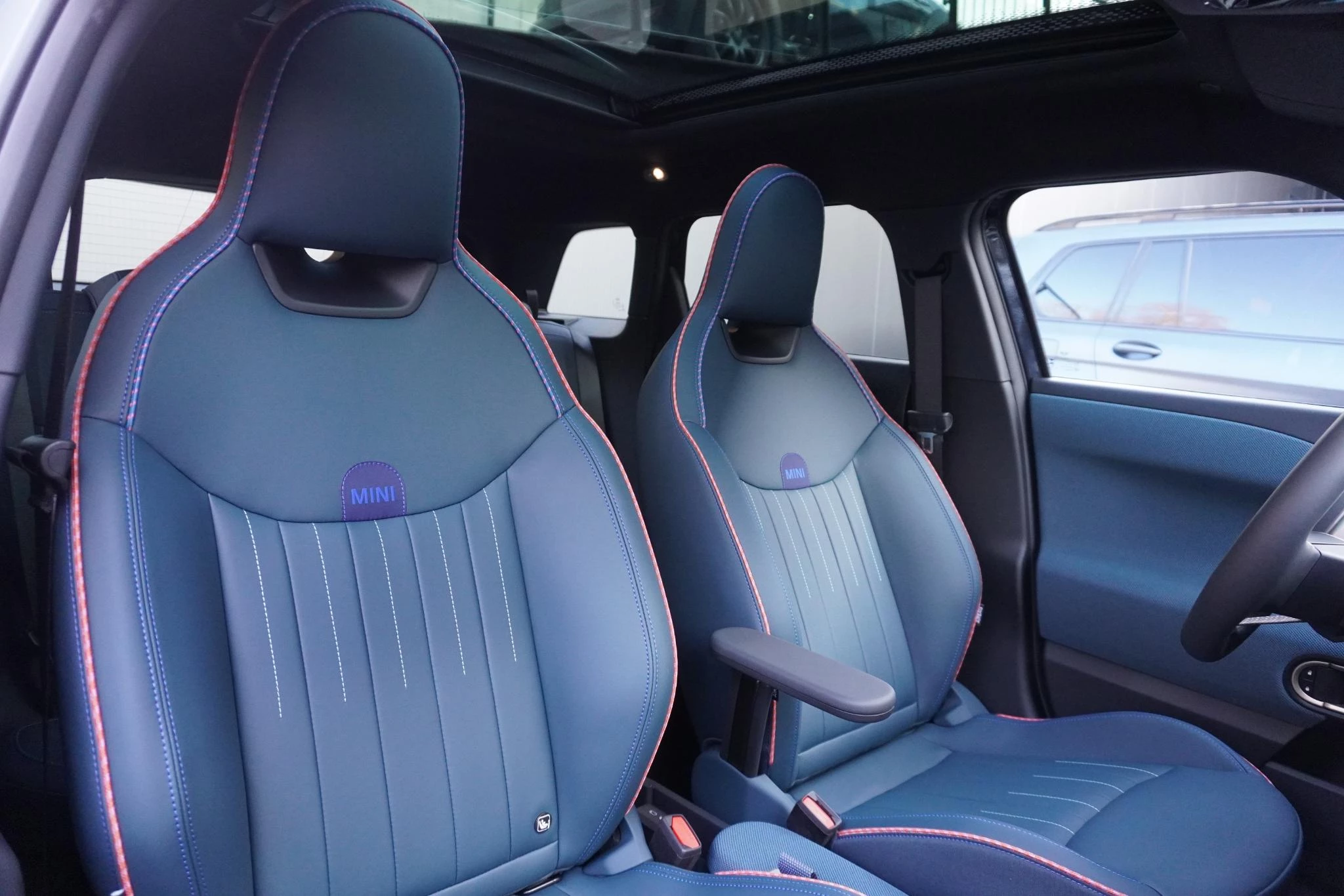 Hoofdafbeelding MINI Aceman