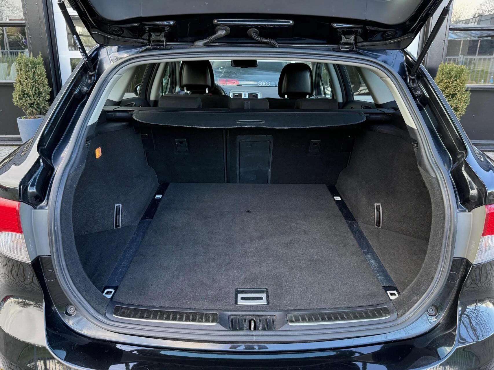 Hoofdafbeelding Toyota Avensis