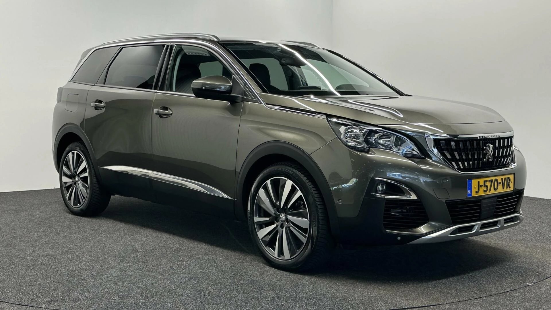 Hoofdafbeelding Peugeot 5008