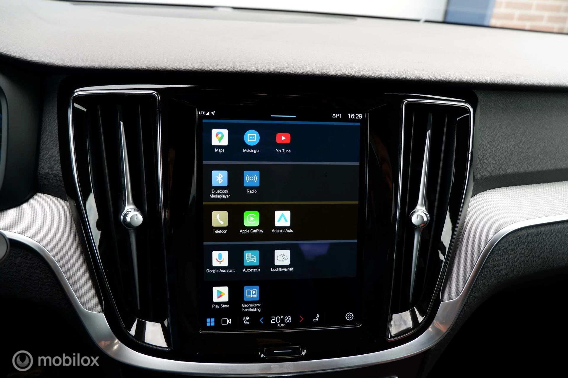 Hoofdafbeelding Volvo V60