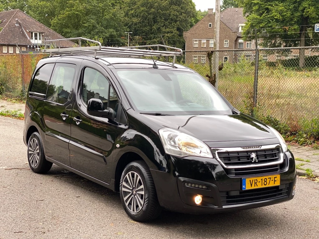 Hoofdafbeelding Peugeot Partner