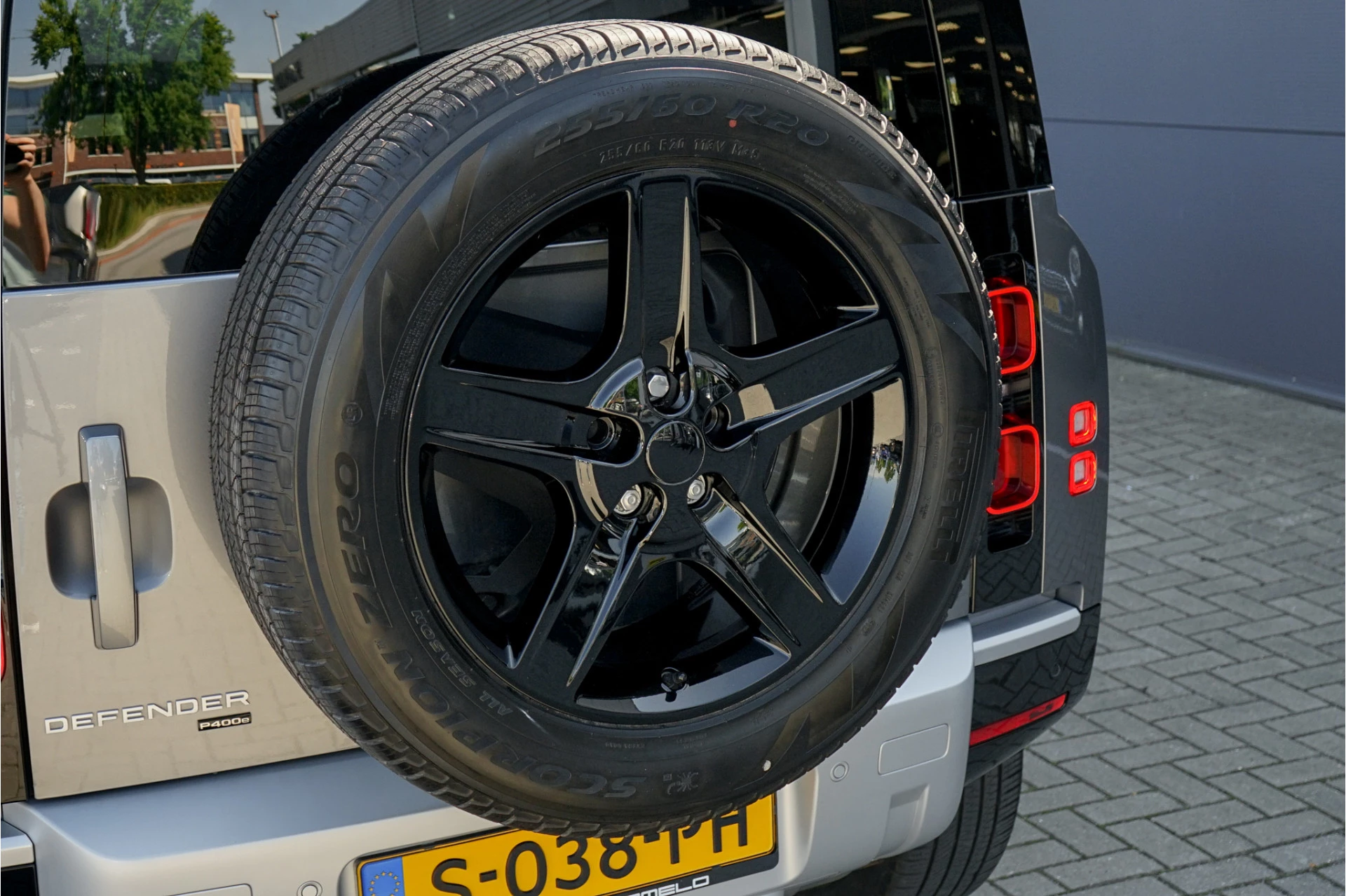 Hoofdafbeelding Land Rover Defender