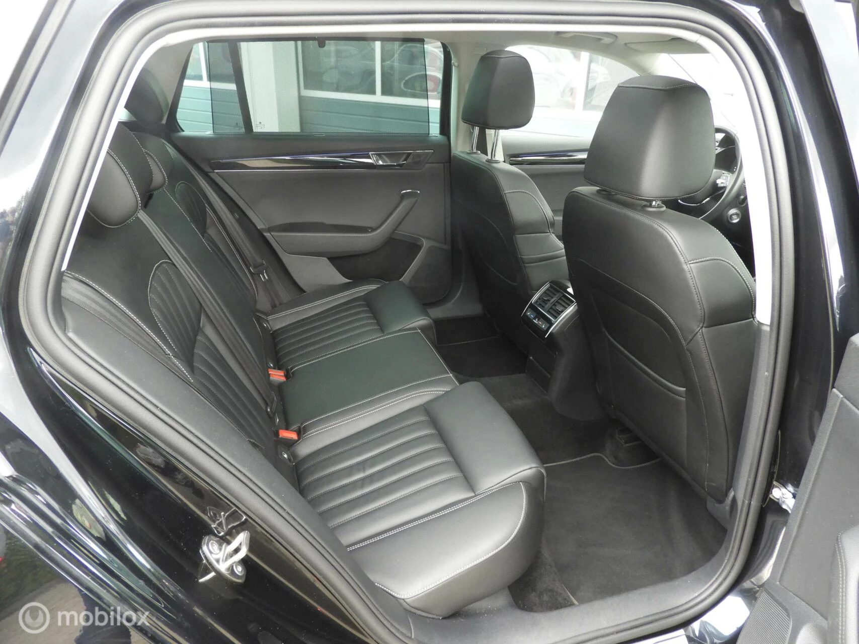 Hoofdafbeelding Škoda Superb