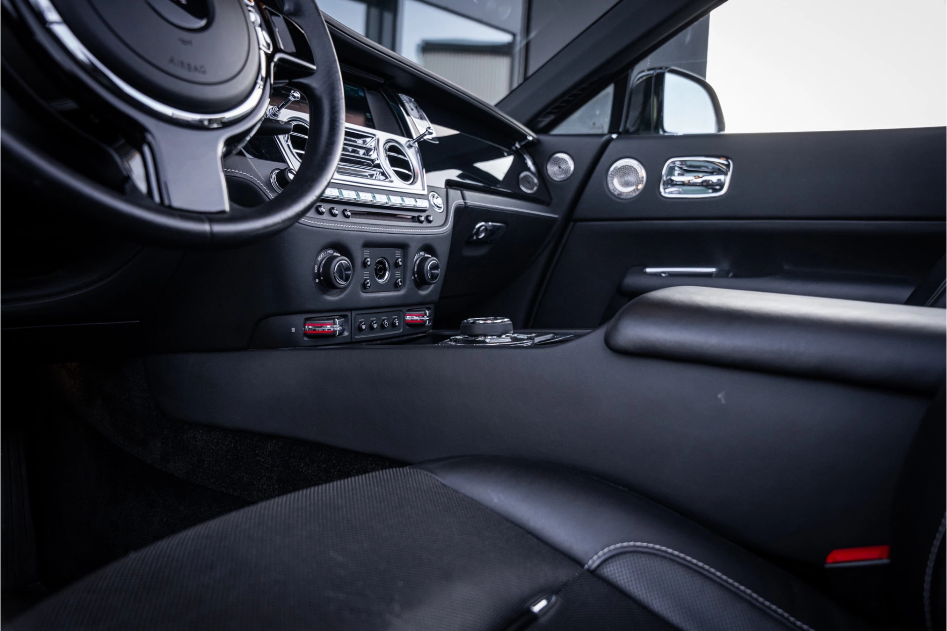 Hoofdafbeelding Rolls-Royce Dawn