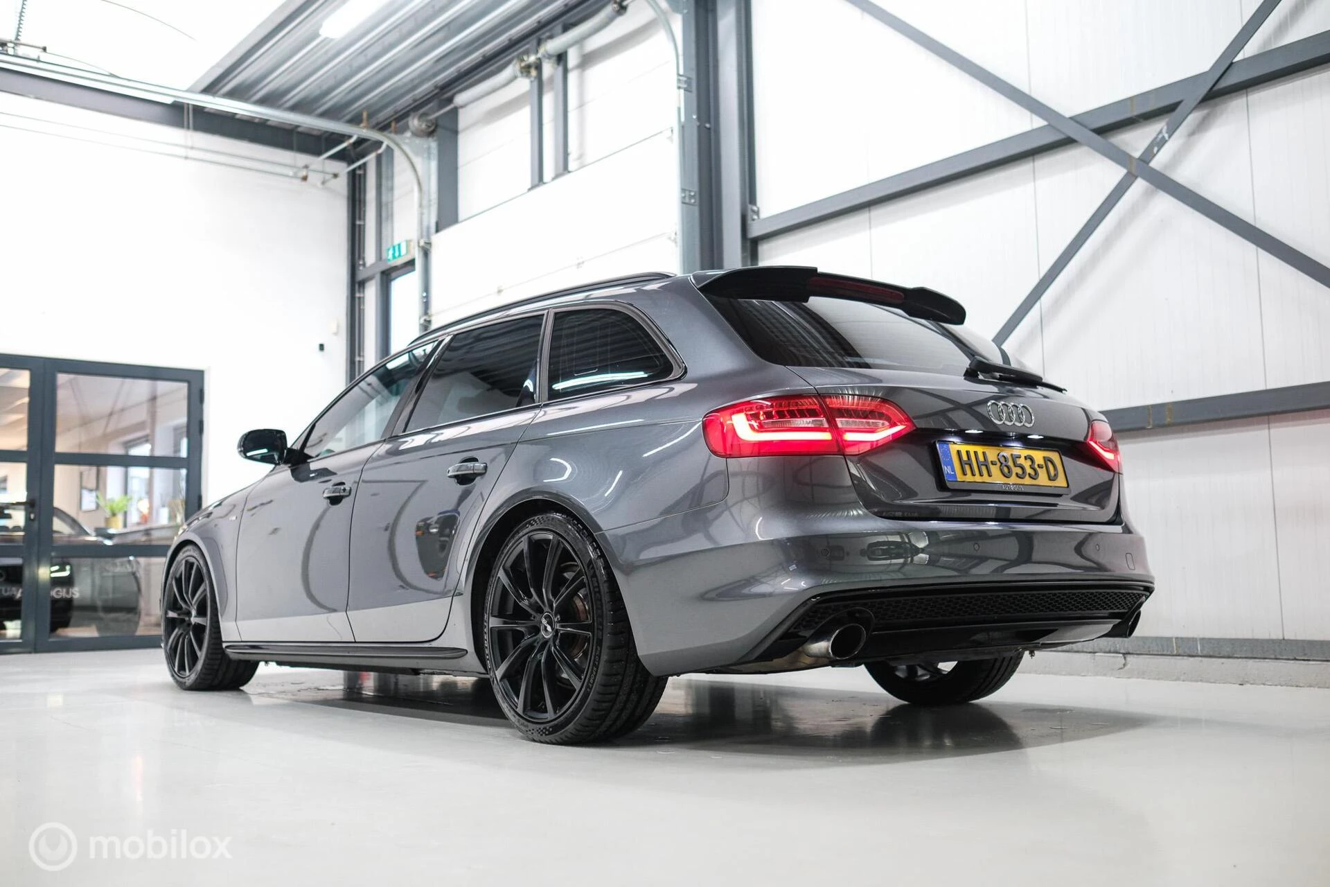 Hoofdafbeelding Audi A4