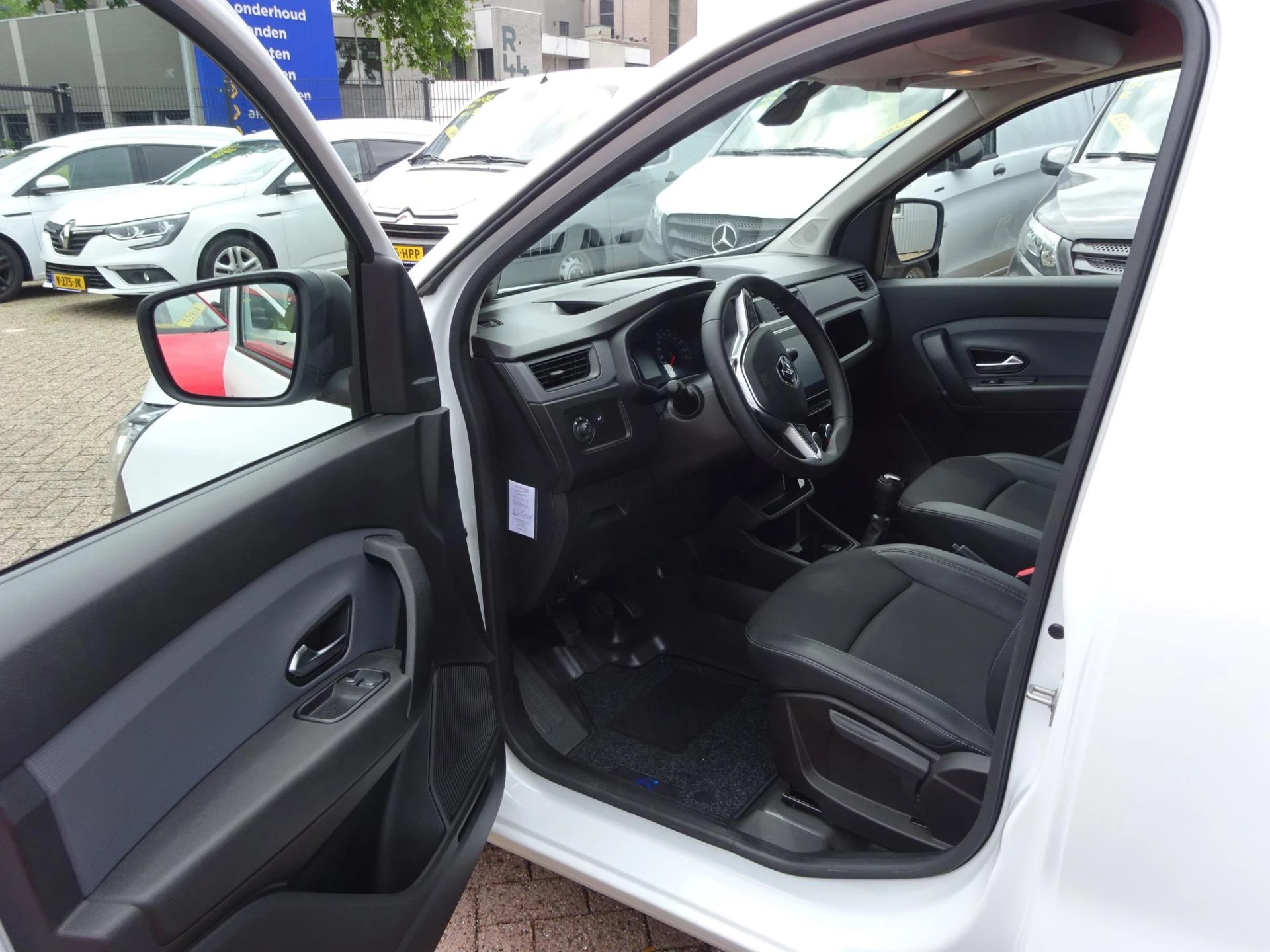 Hoofdafbeelding Renault Express