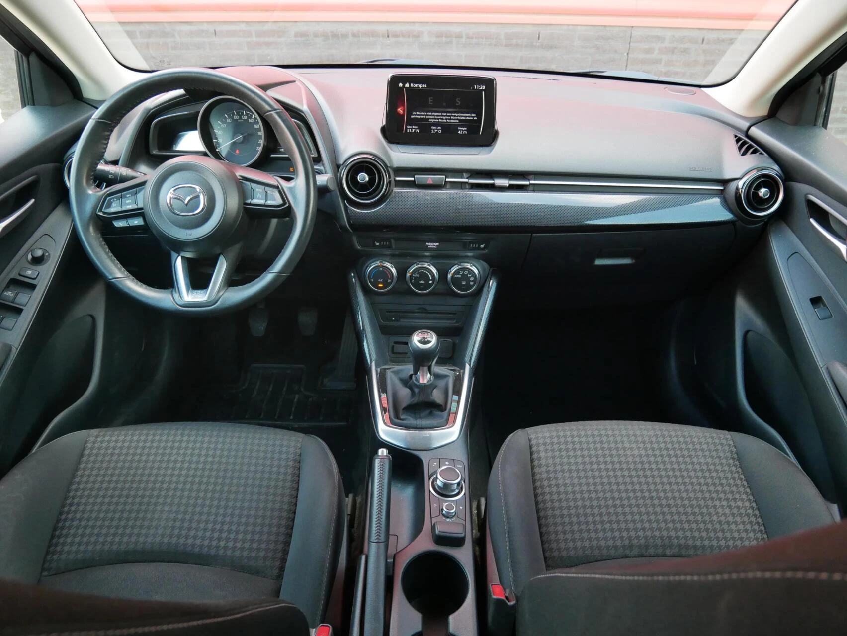 Hoofdafbeelding Mazda 2