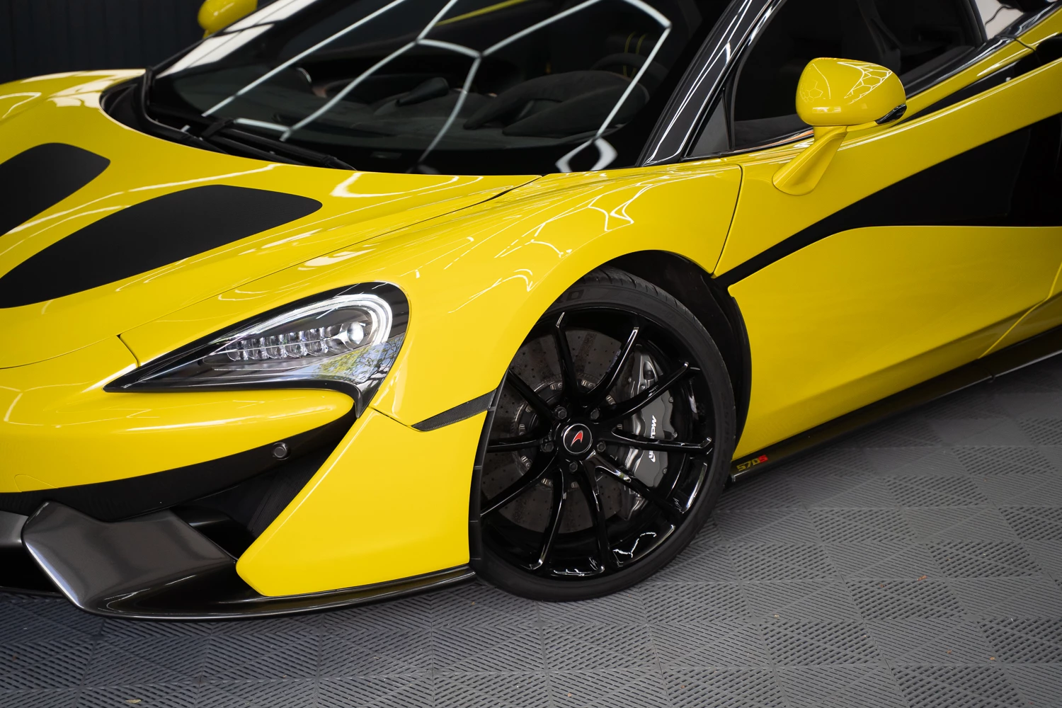 Hoofdafbeelding McLaren 570S