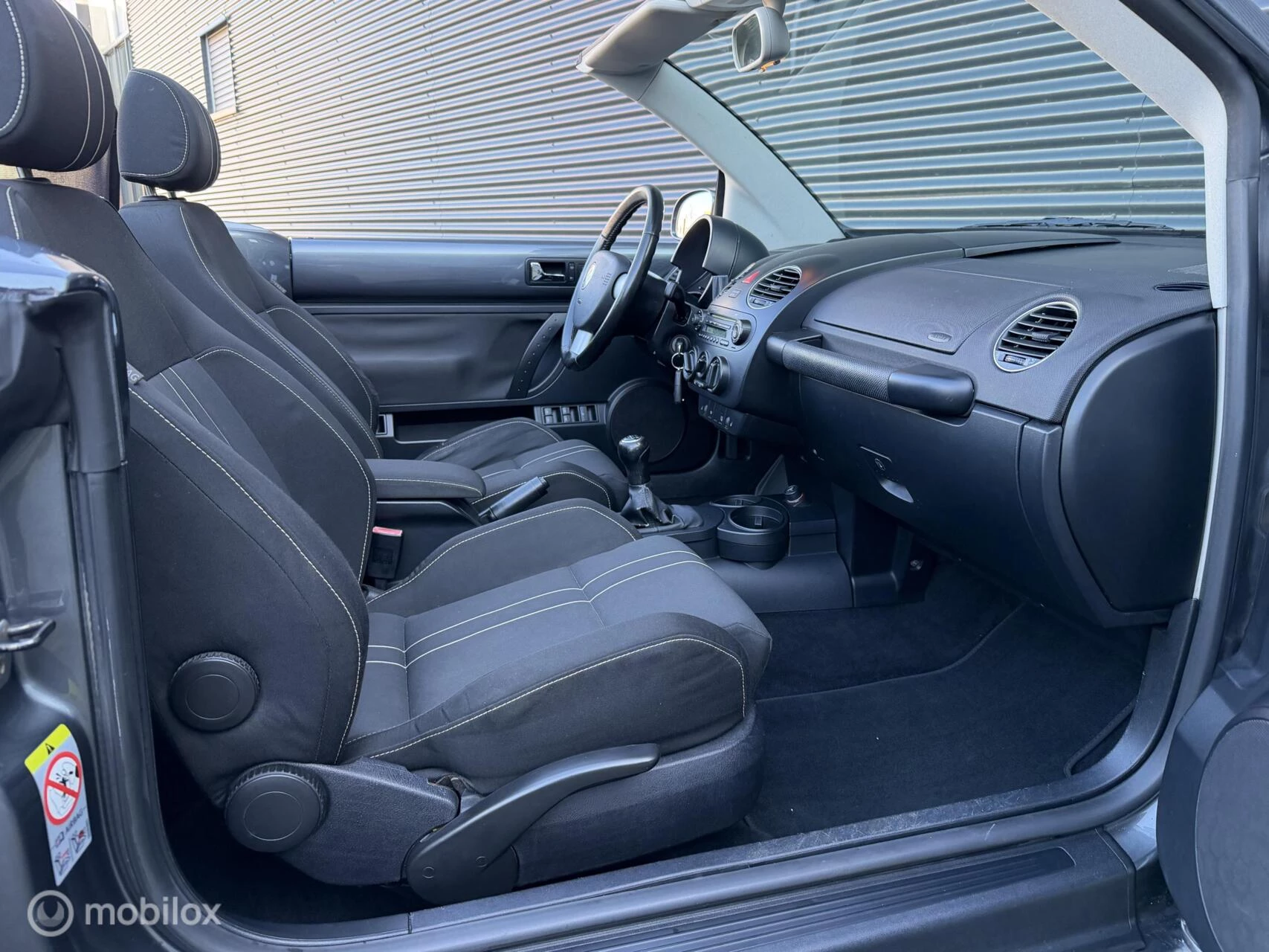 Hoofdafbeelding Volkswagen New Beetle