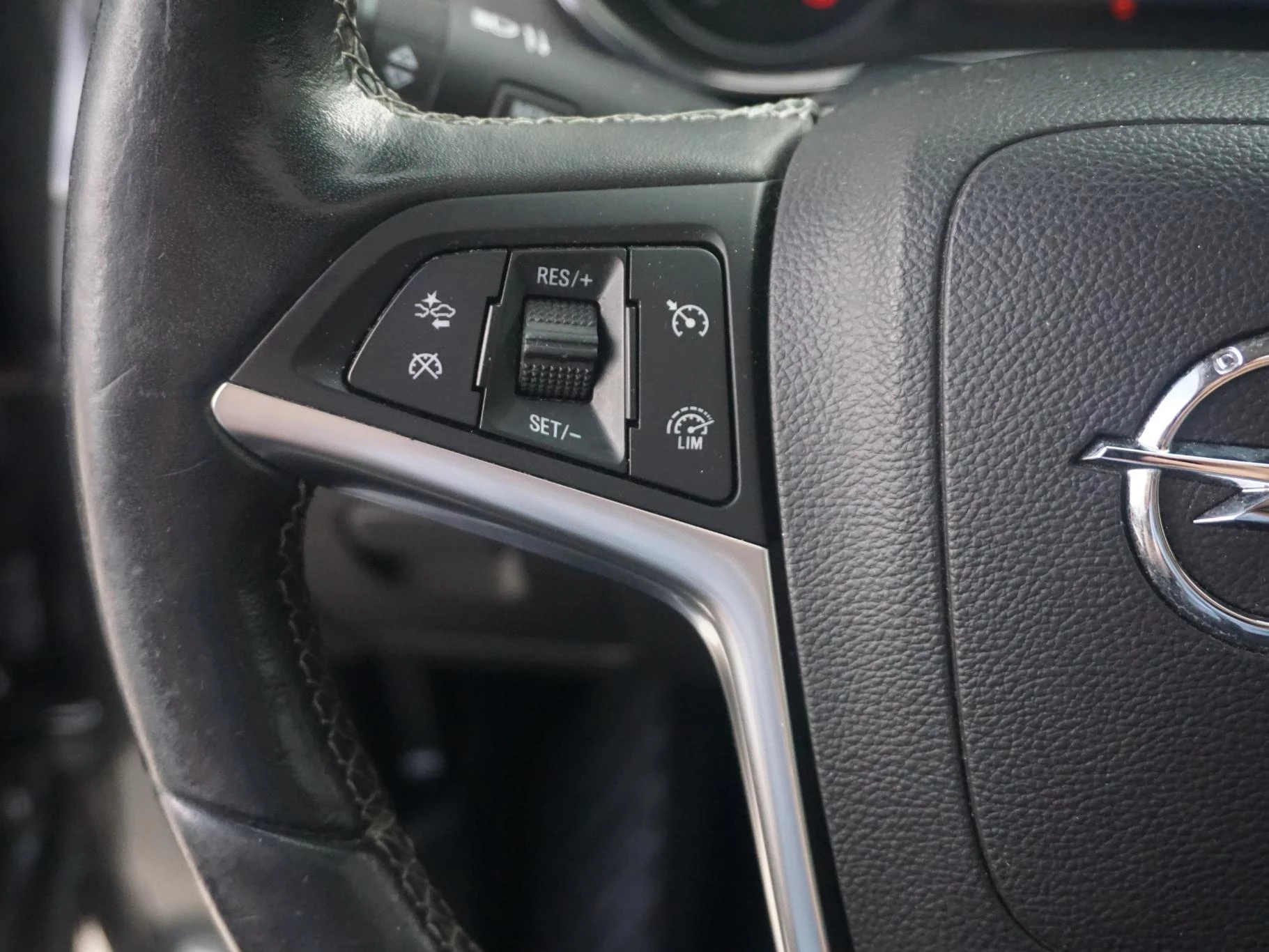 Hoofdafbeelding Opel Mokka X