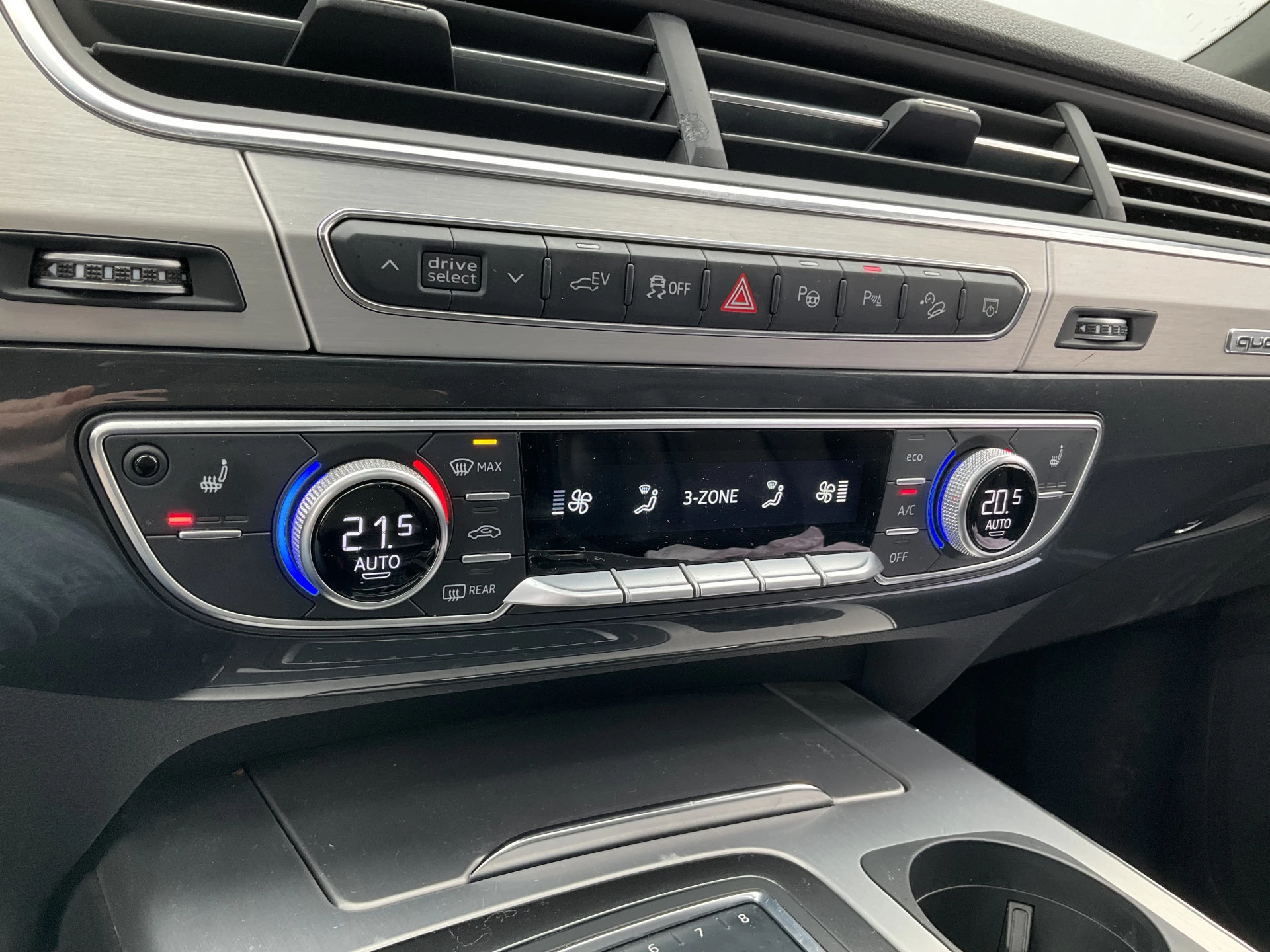 Hoofdafbeelding Audi Q7