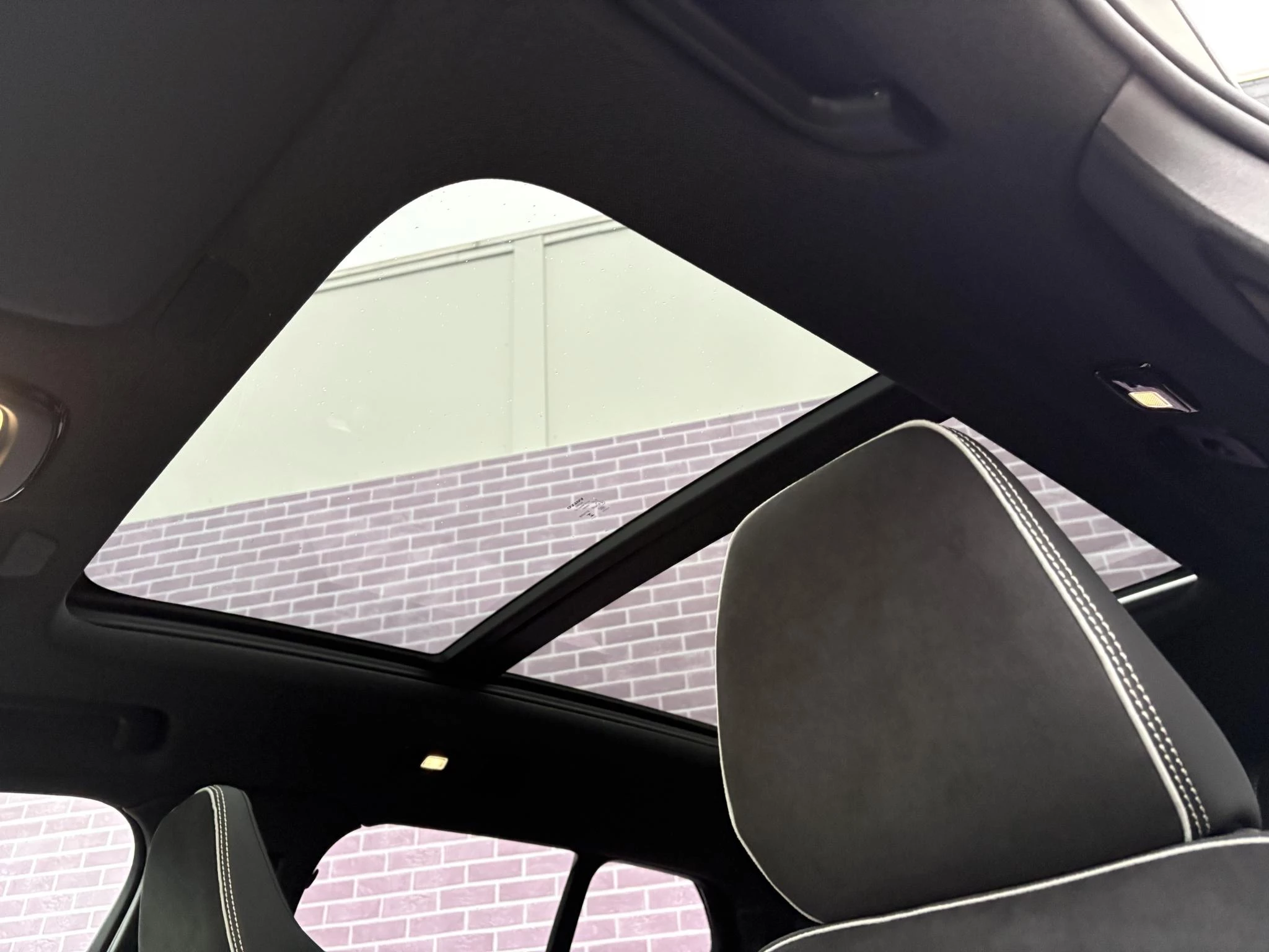 Hoofdafbeelding Volvo EX40