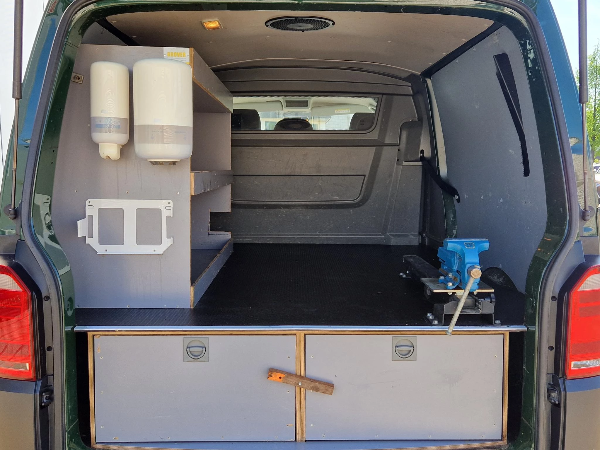 Hoofdafbeelding Volkswagen Transporter
