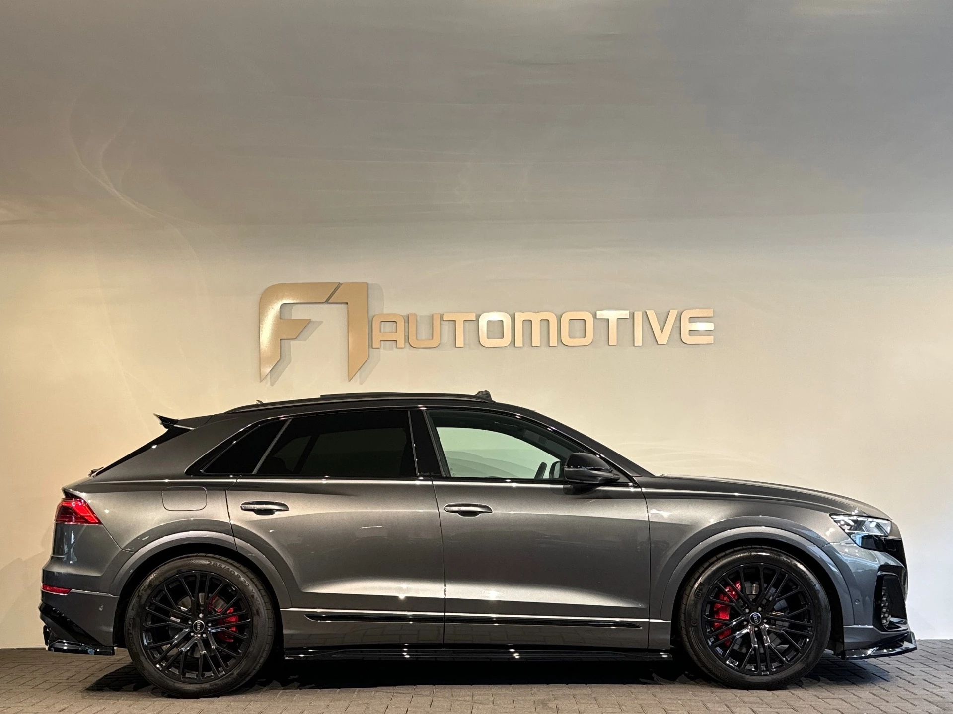 Hoofdafbeelding Audi Q8