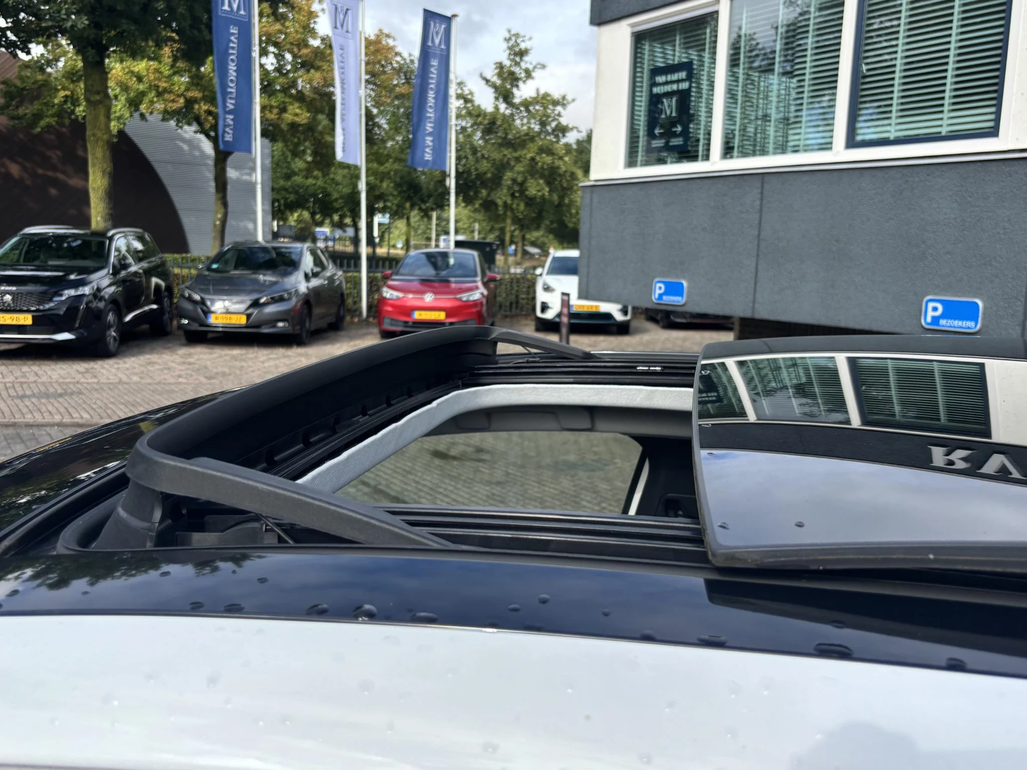 Hoofdafbeelding Citroën ë-C4