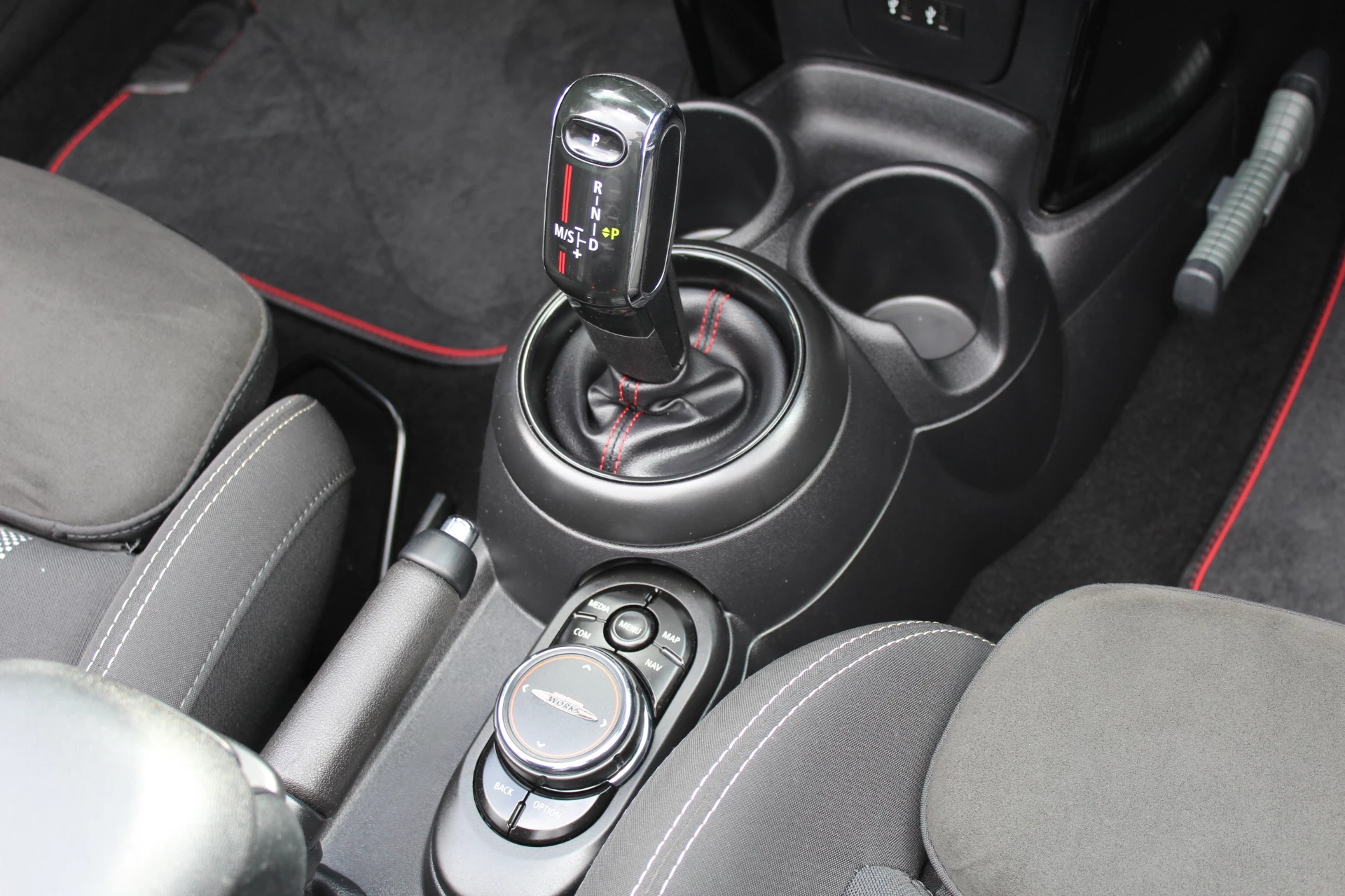 Hoofdafbeelding MINI Cooper S Cabrio
