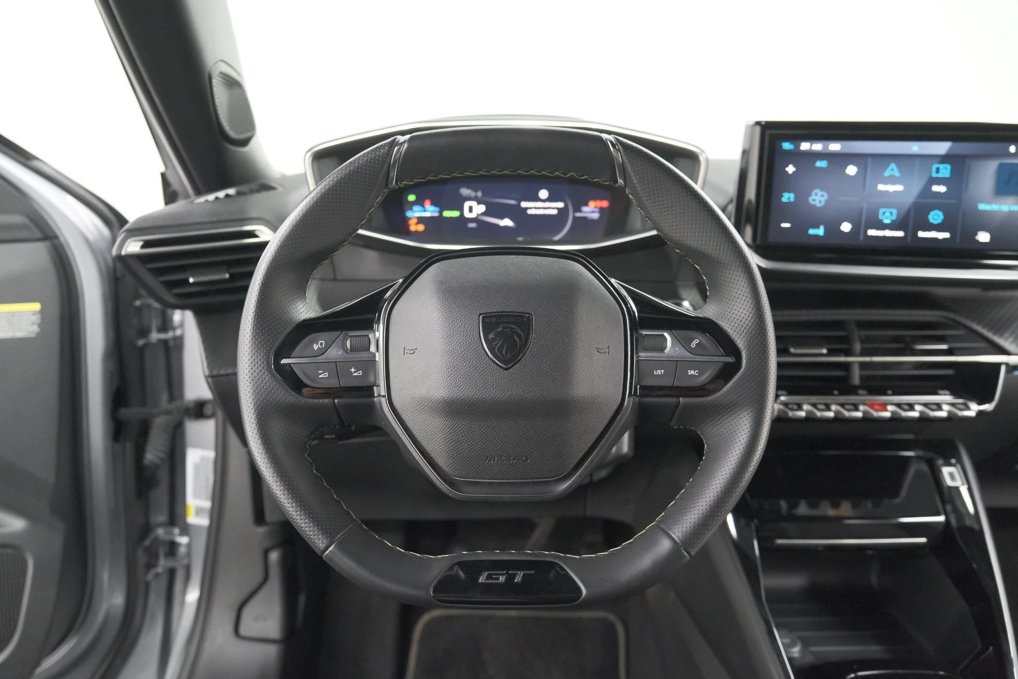 Hoofdafbeelding Peugeot e-2008