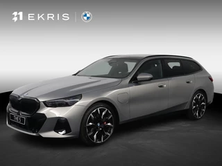 BMW 5 Serie Touring 550e xDrive | M Sportpakket Pro | Innovation Pack | Travel Pack | Comfort Pack | Panoramadak