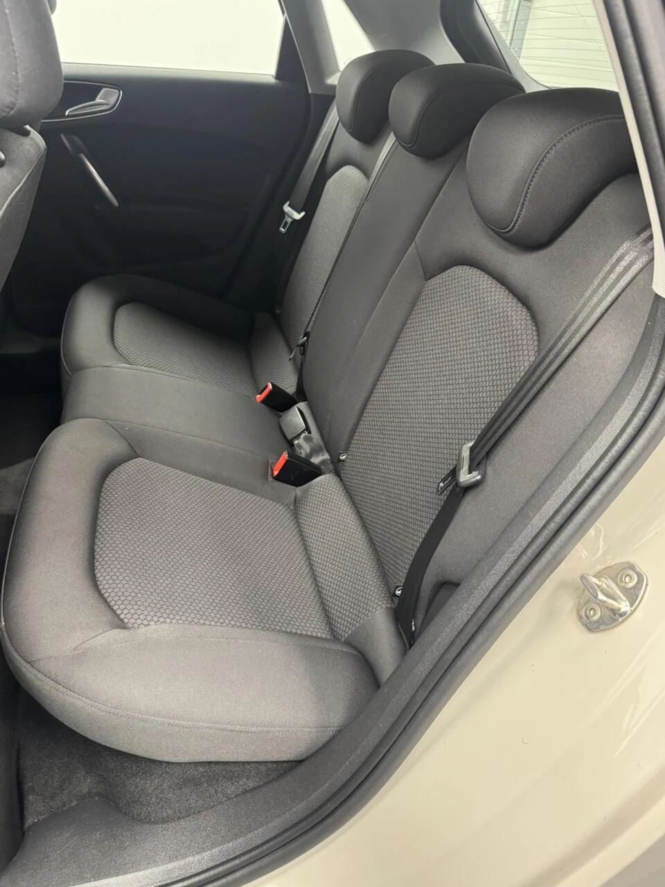 Hoofdafbeelding Audi 1.0 TFSi S-Line Airco-Navigatie-Cr.contr-Lm17''velgen