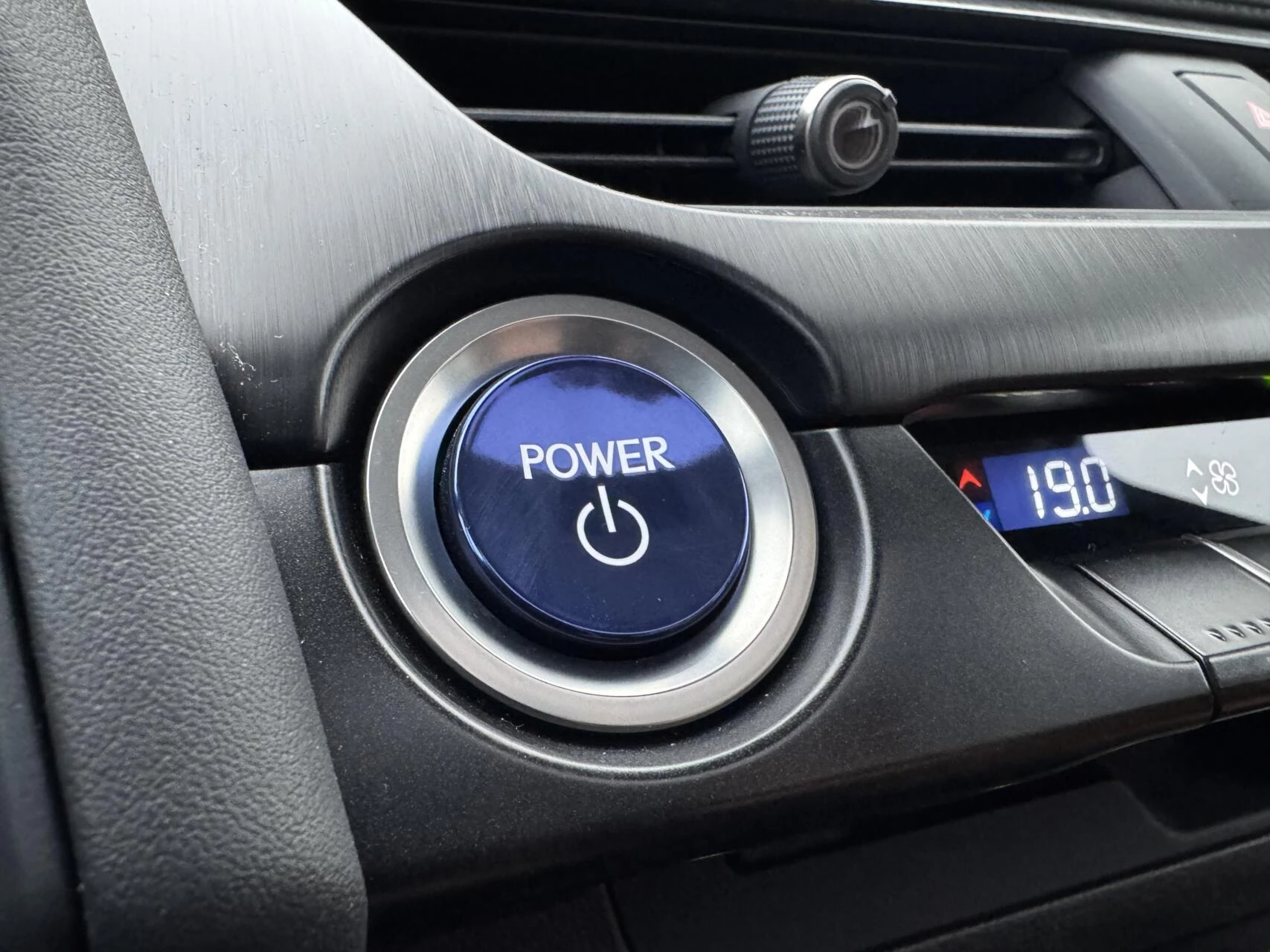 Hoofdafbeelding Lexus UX