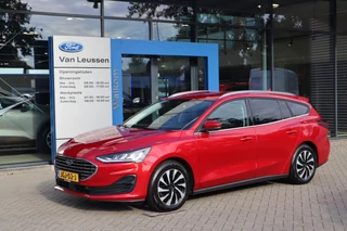 Ford Focus Wagon 155PK HYBRID AUTOMAAT  TITANIUM AD-CRUISE BLISS P-SENSOREN CAMERA EL-ACHTERKLEP 4-JR GARANTIE STOELVERWARMING