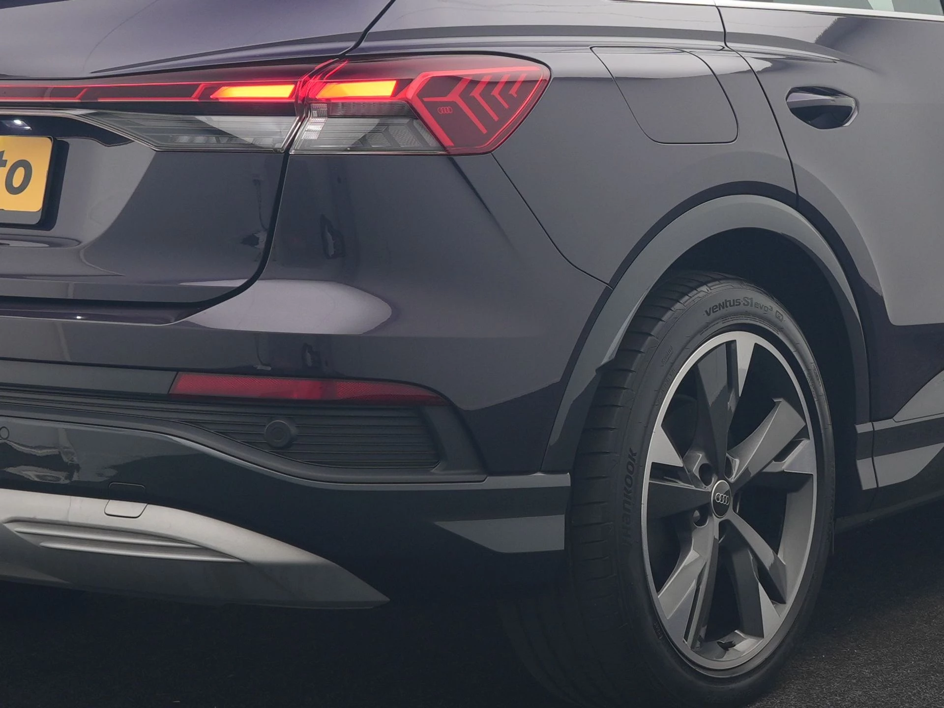 Hoofdafbeelding Audi Q4 e-tron
