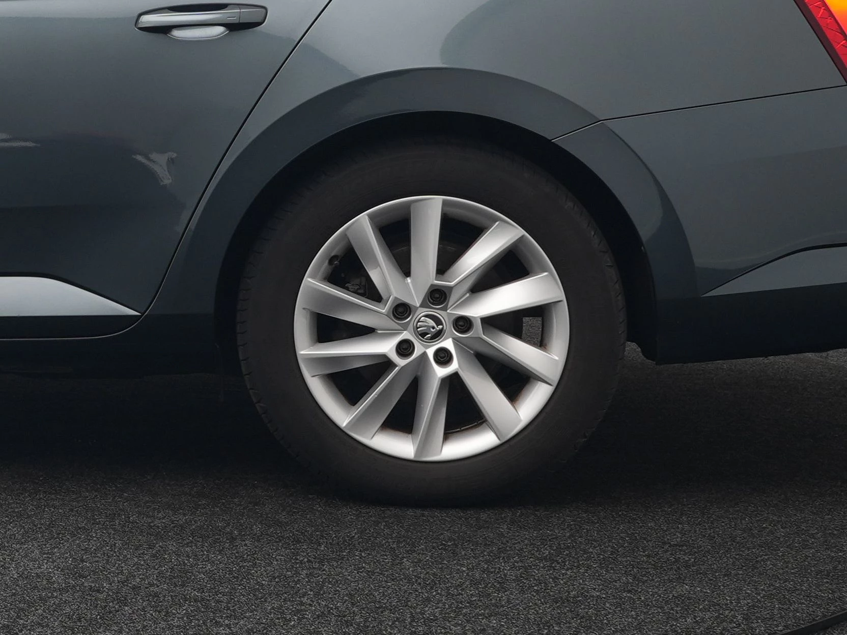 Hoofdafbeelding Škoda Superb
