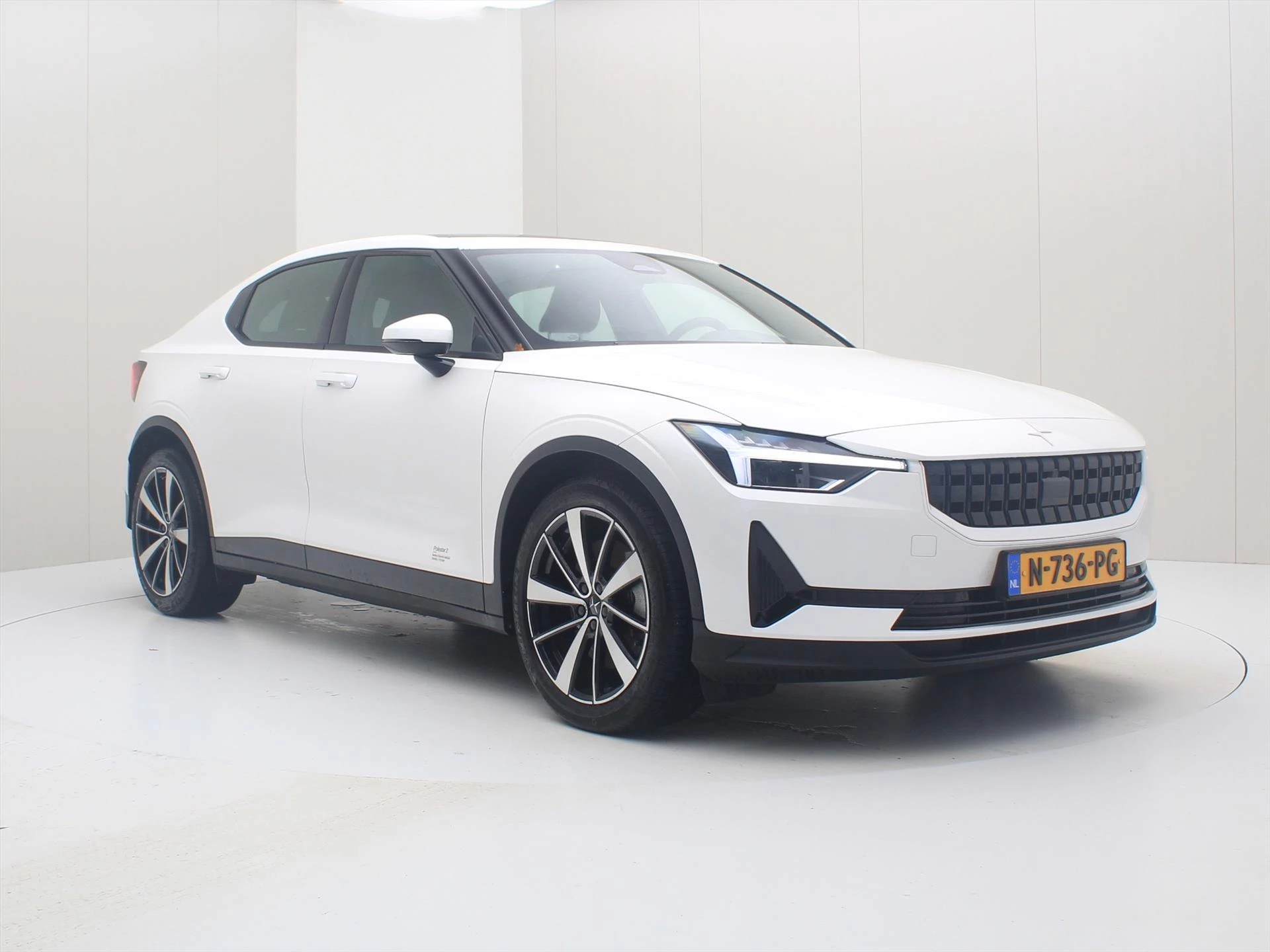 Hoofdafbeelding Polestar 2