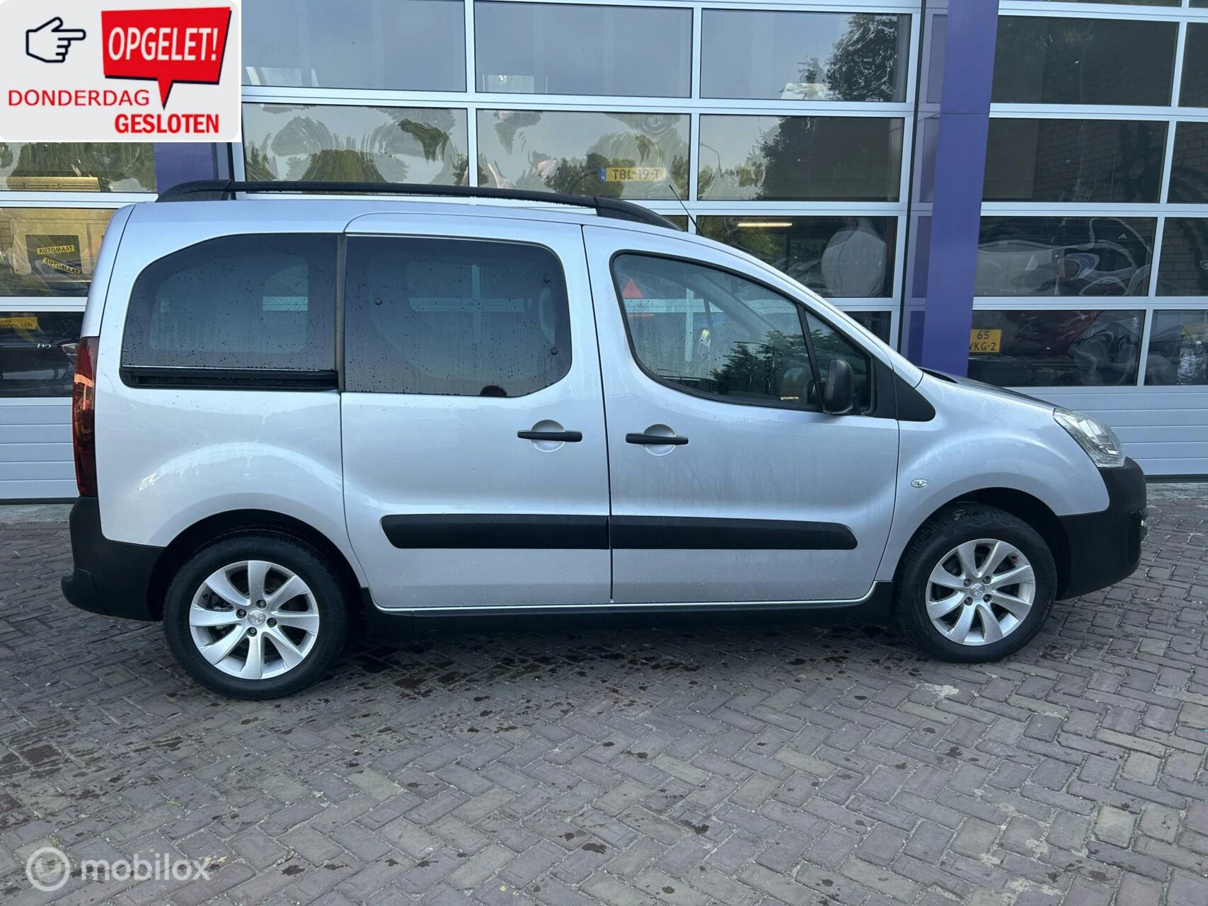 Hoofdafbeelding Peugeot Partner