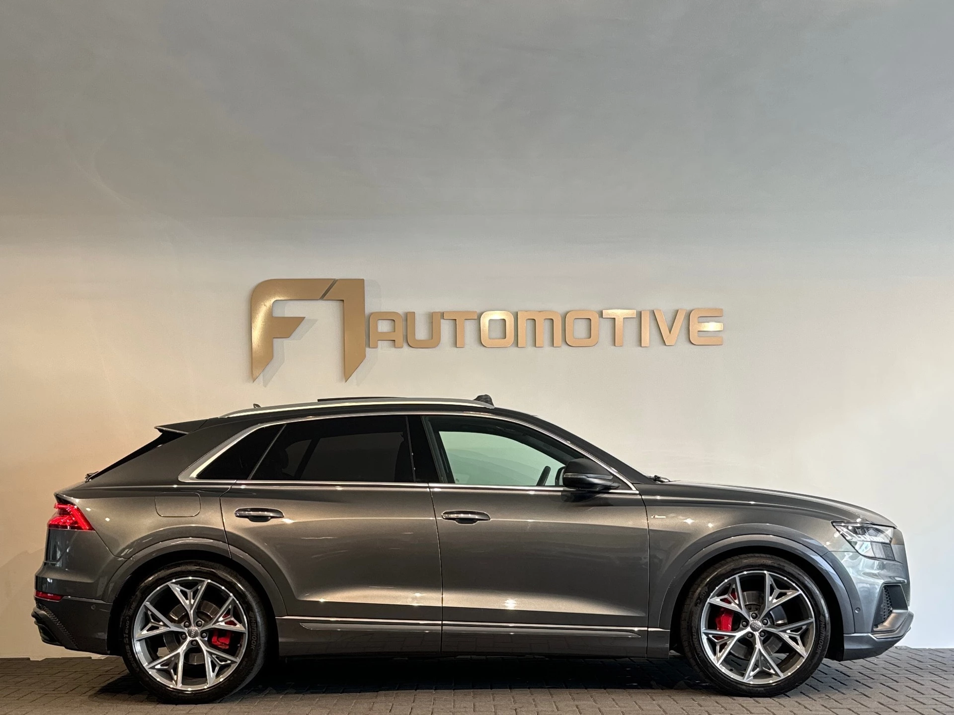 Hoofdafbeelding Audi Q8