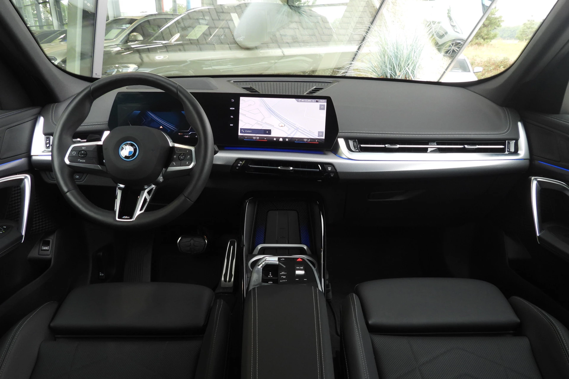 Hoofdafbeelding BMW iX1