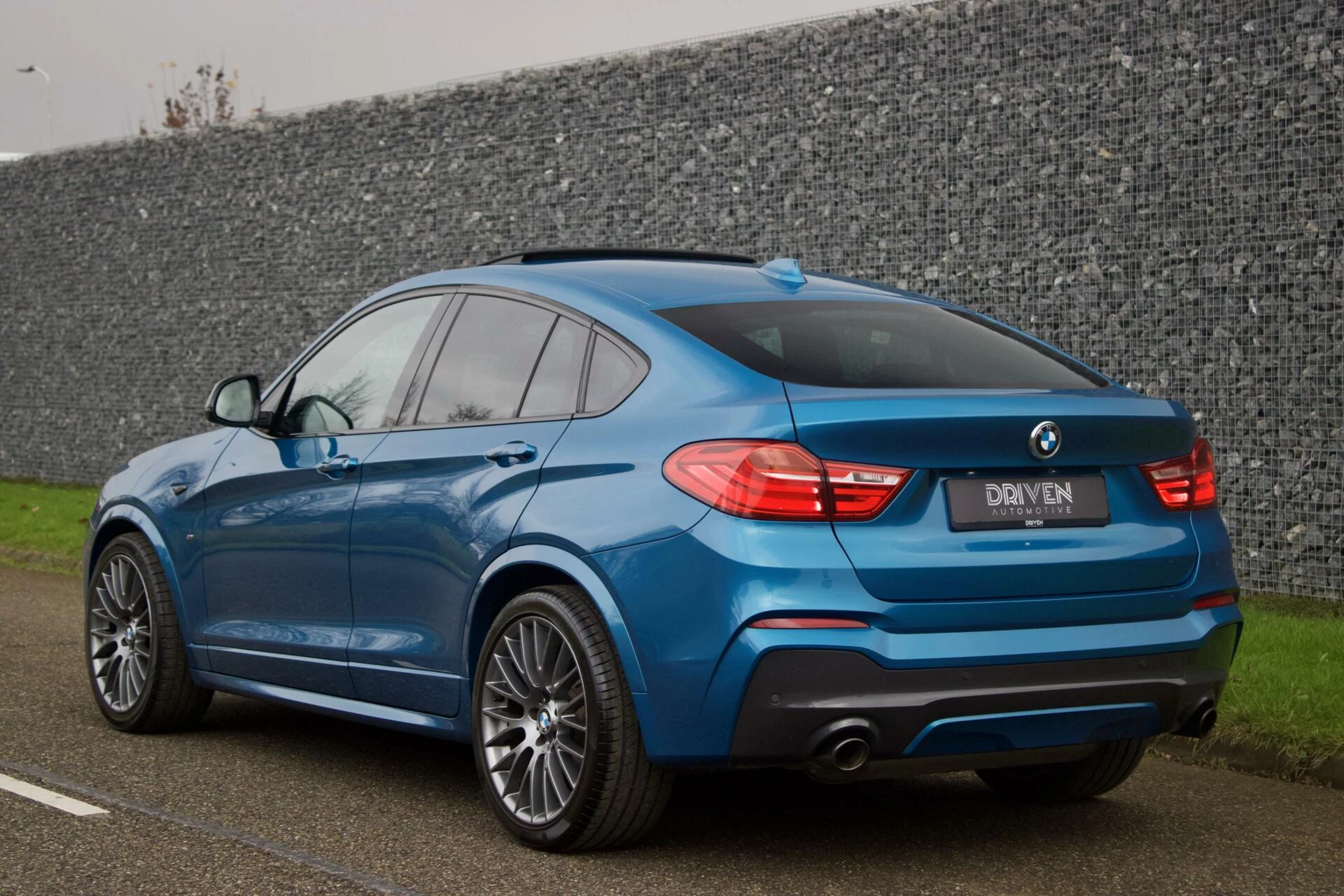 Hoofdafbeelding BMW X4