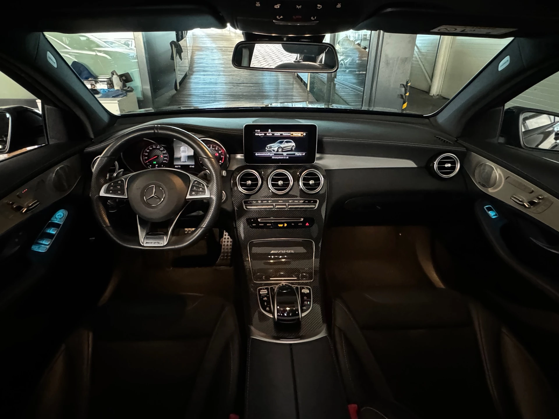 Hoofdafbeelding Mercedes-Benz GLC