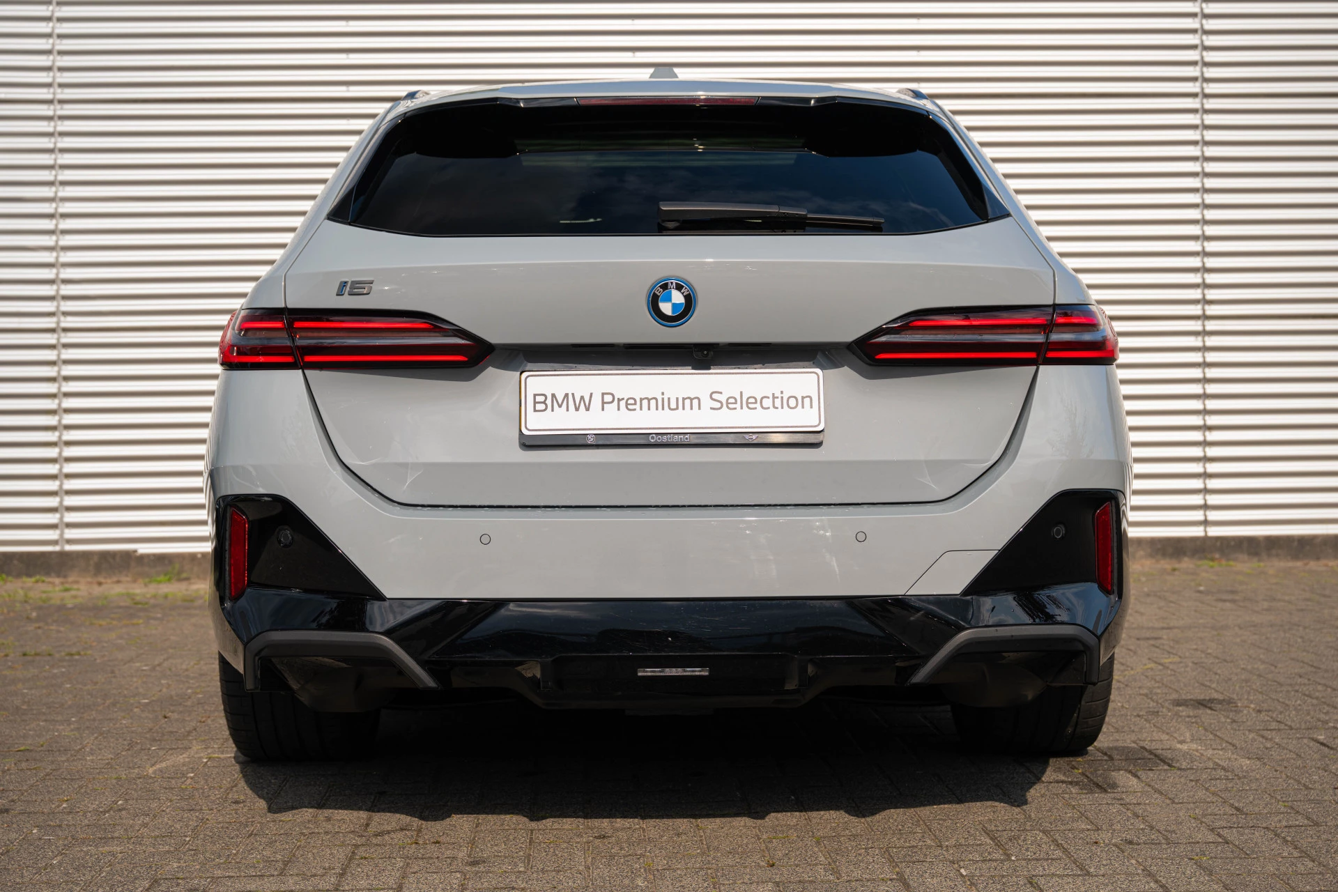 Hoofdafbeelding BMW i5