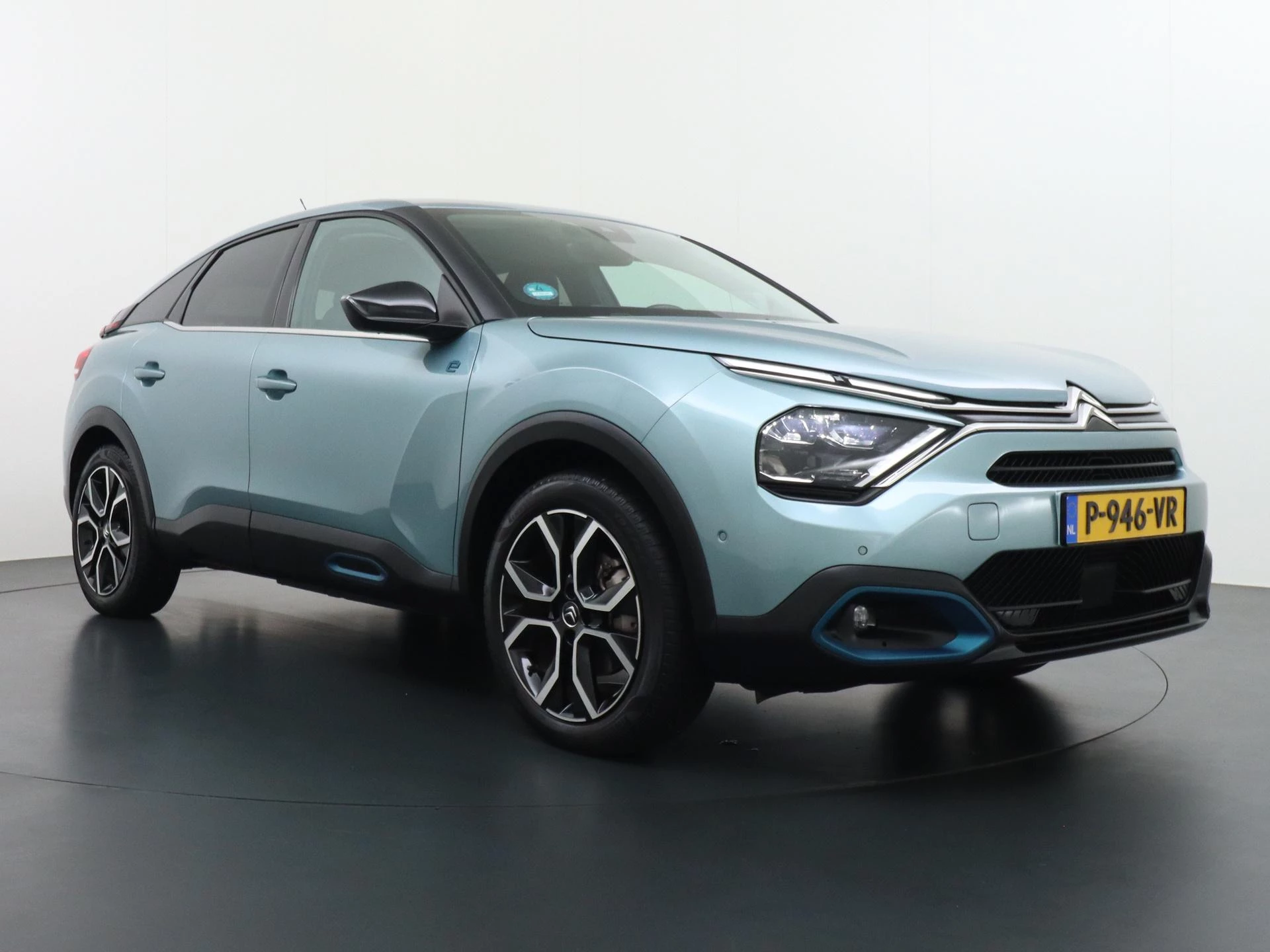 Hoofdafbeelding Citroën ë-C4