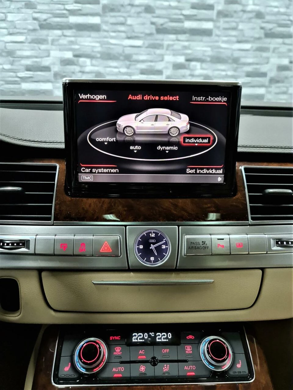 Hoofdafbeelding Audi A8