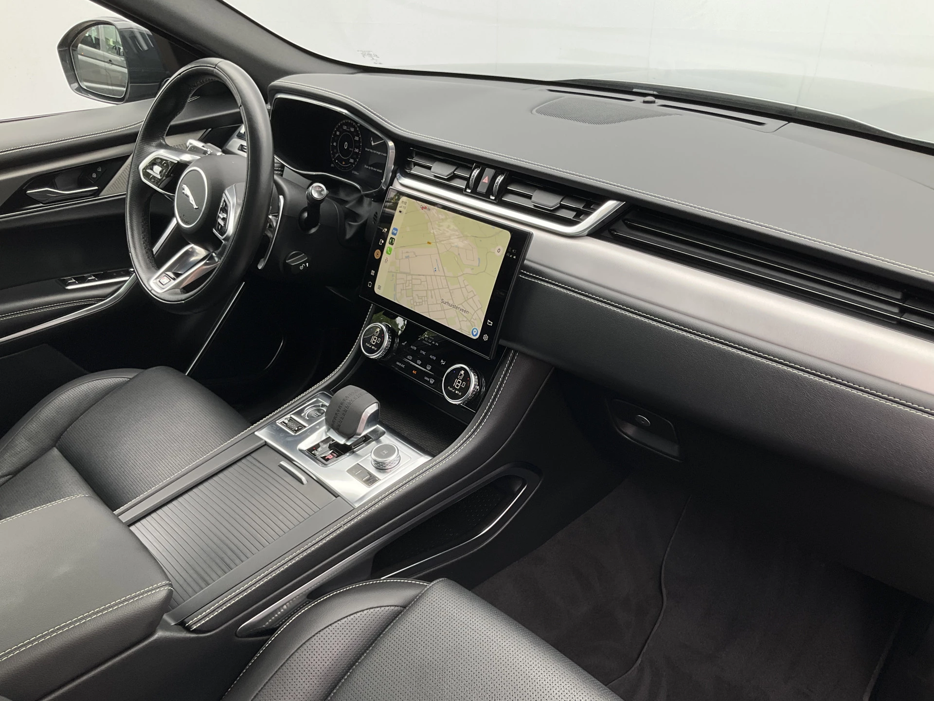 Hoofdafbeelding Jaguar F-PACE
