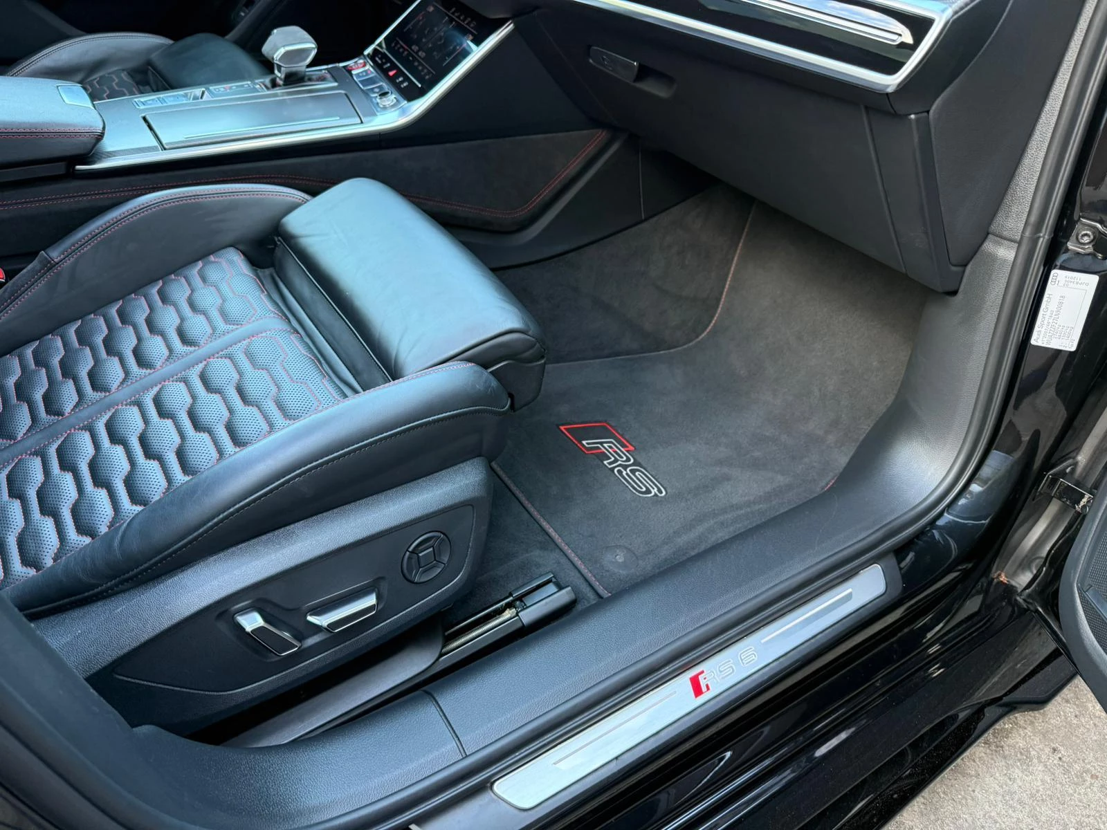 Hoofdafbeelding Audi RS6