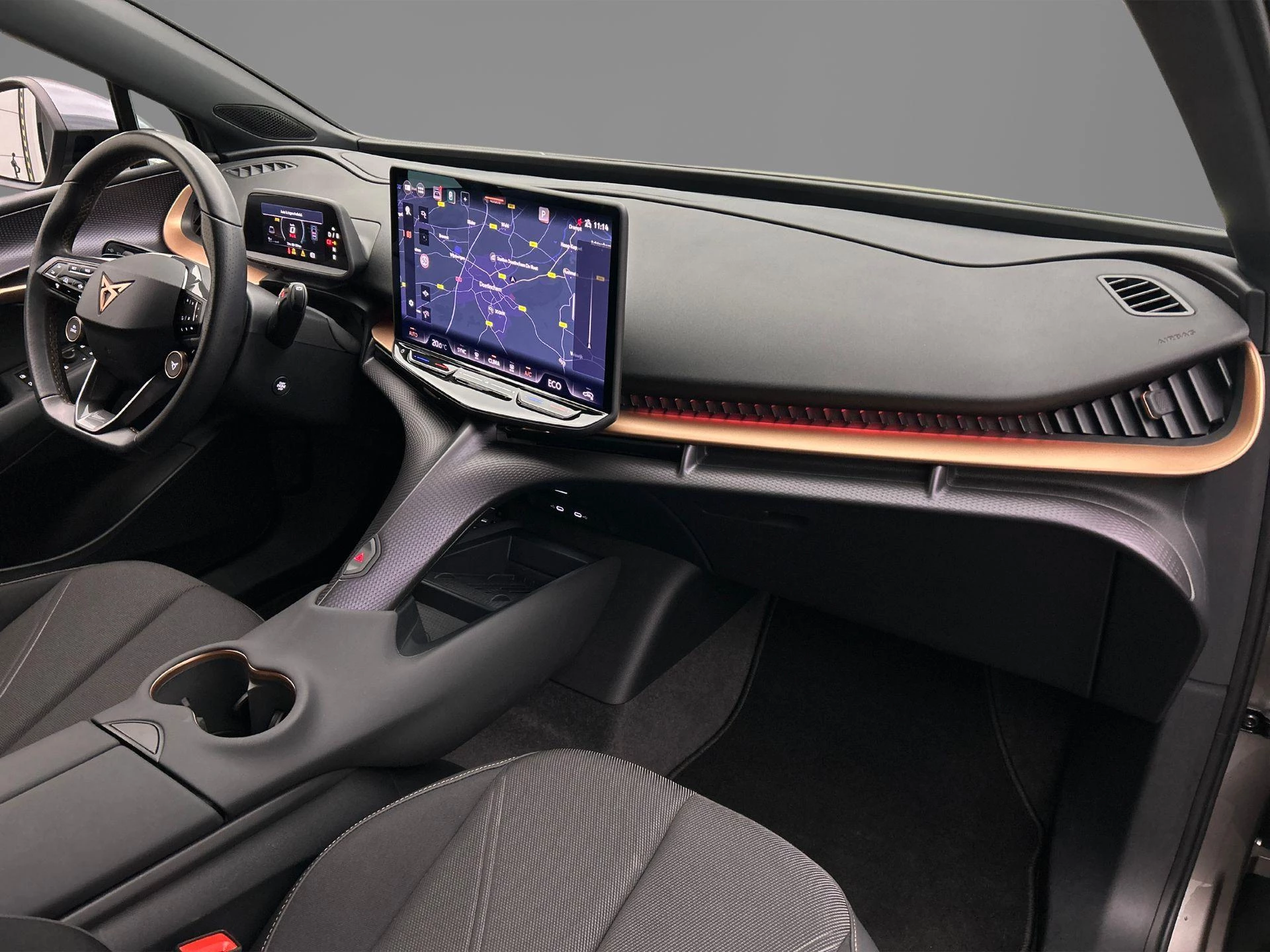 Hoofdafbeelding CUPRA Tavascan