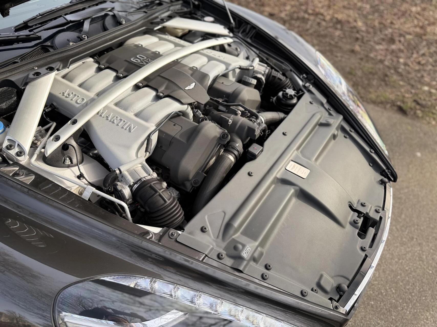 Hoofdafbeelding Aston Martin Rapide