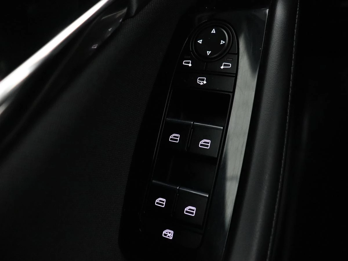 Hoofdafbeelding Mazda CX-30